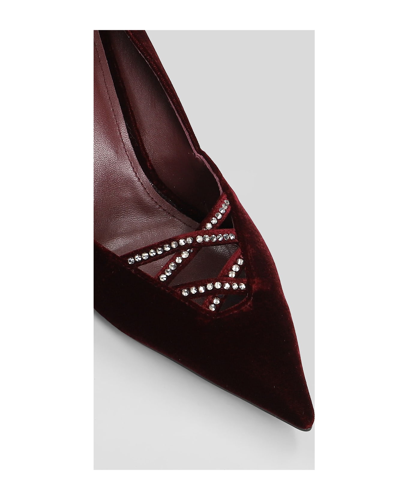 Lola Cruz Pumps In Bordeaux Velvet - bordeaux
