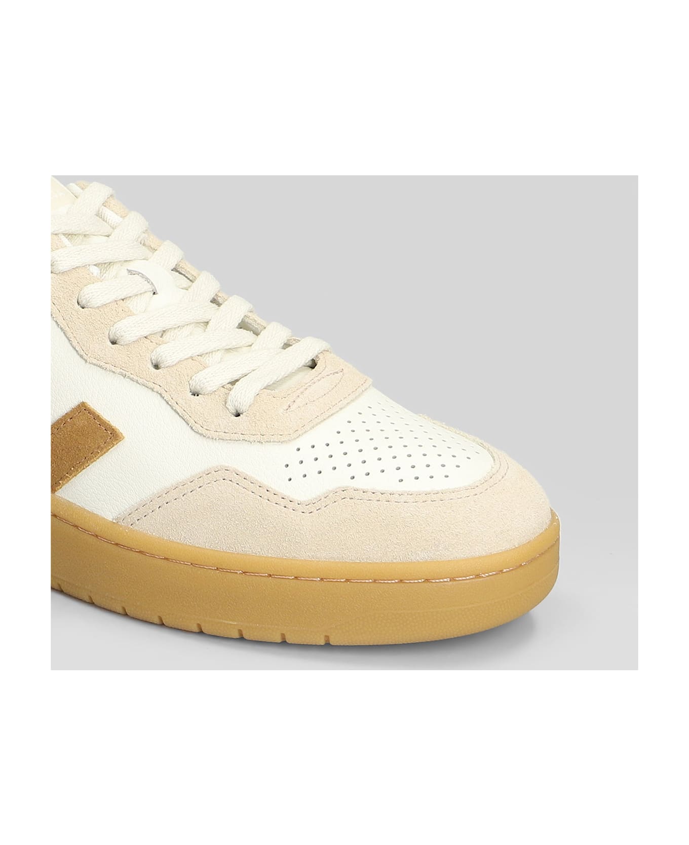 Veja V-90 O.t Sneakers In White Suede And Leather - white