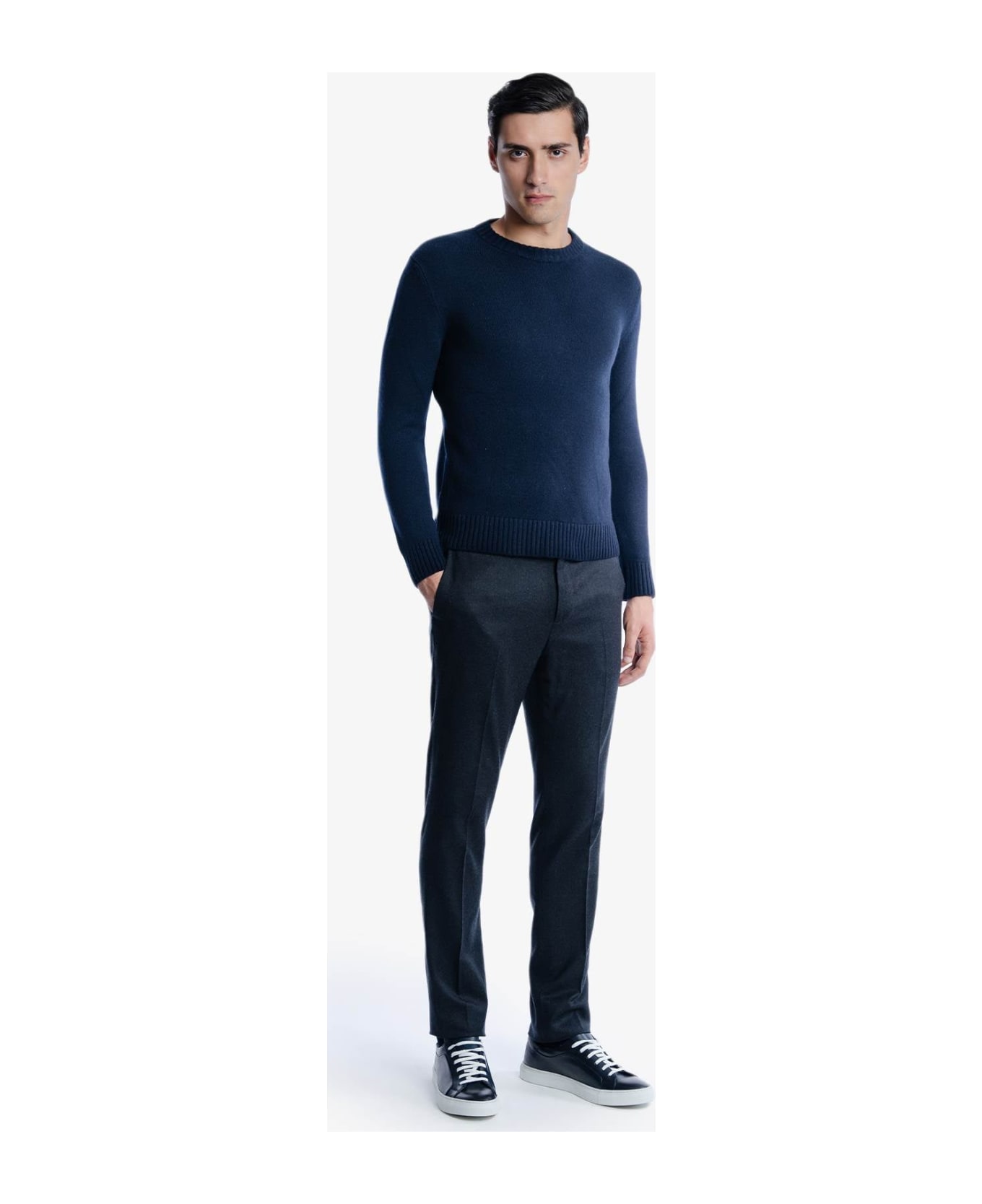 Larusmiani Crew Neck Sweater 'diablerets' Sweater - MidnightBlue