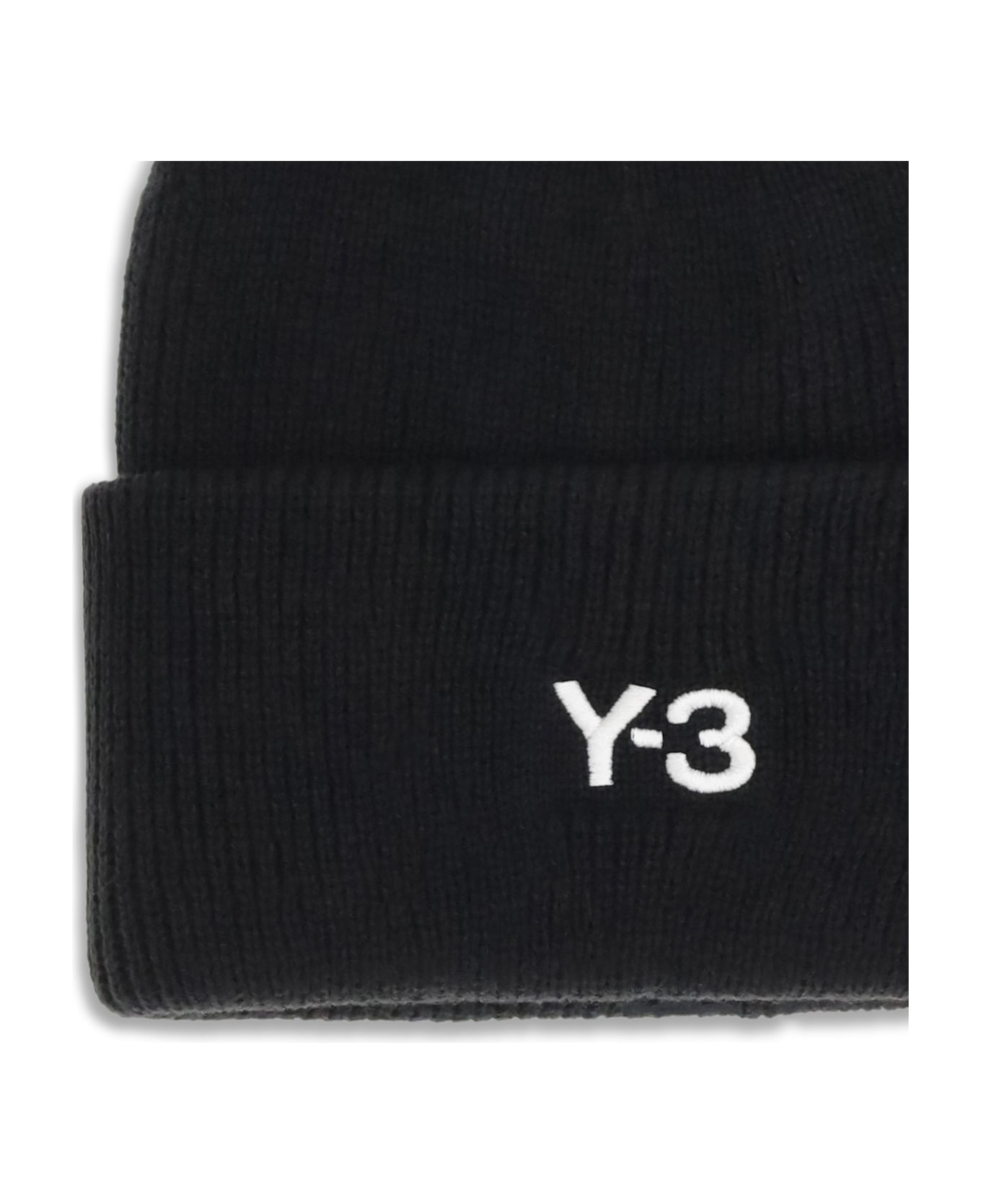 Y-3 Classic Beanie With A Stitched Label At The Front - Black