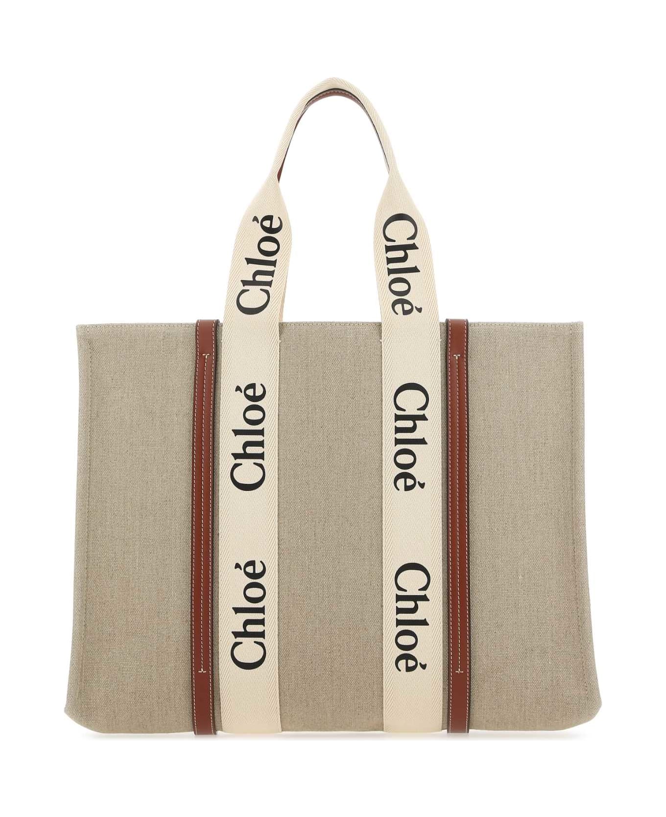 Chloé Two-tone Canvas Large Woody Shopping Bag - 90U