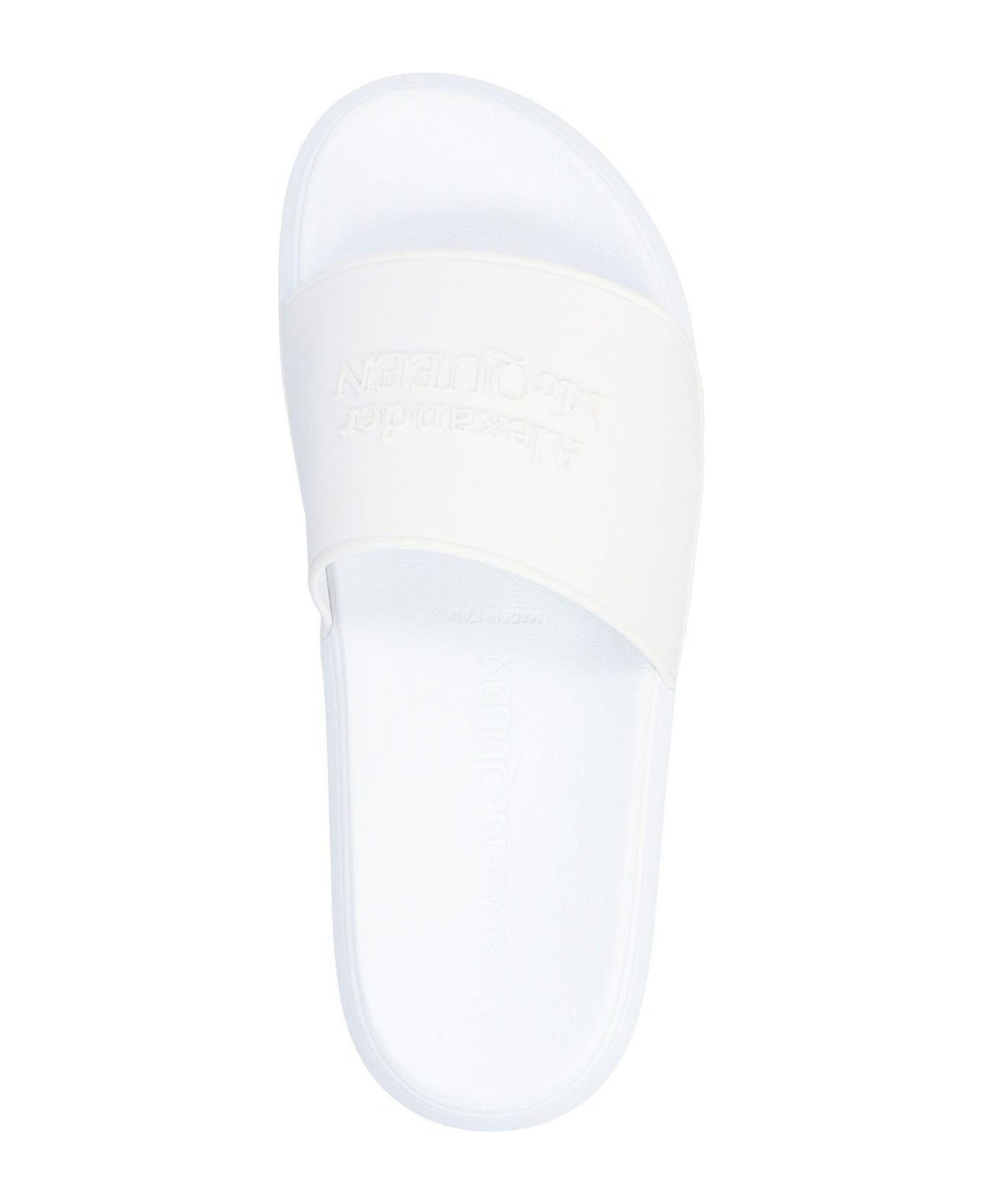 Alexander McQueen Logo Patch Pool Slides - White
