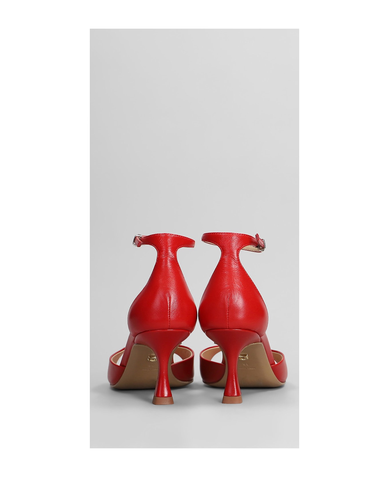 Lola Cruz Petrina Sandals In Red Leather - red