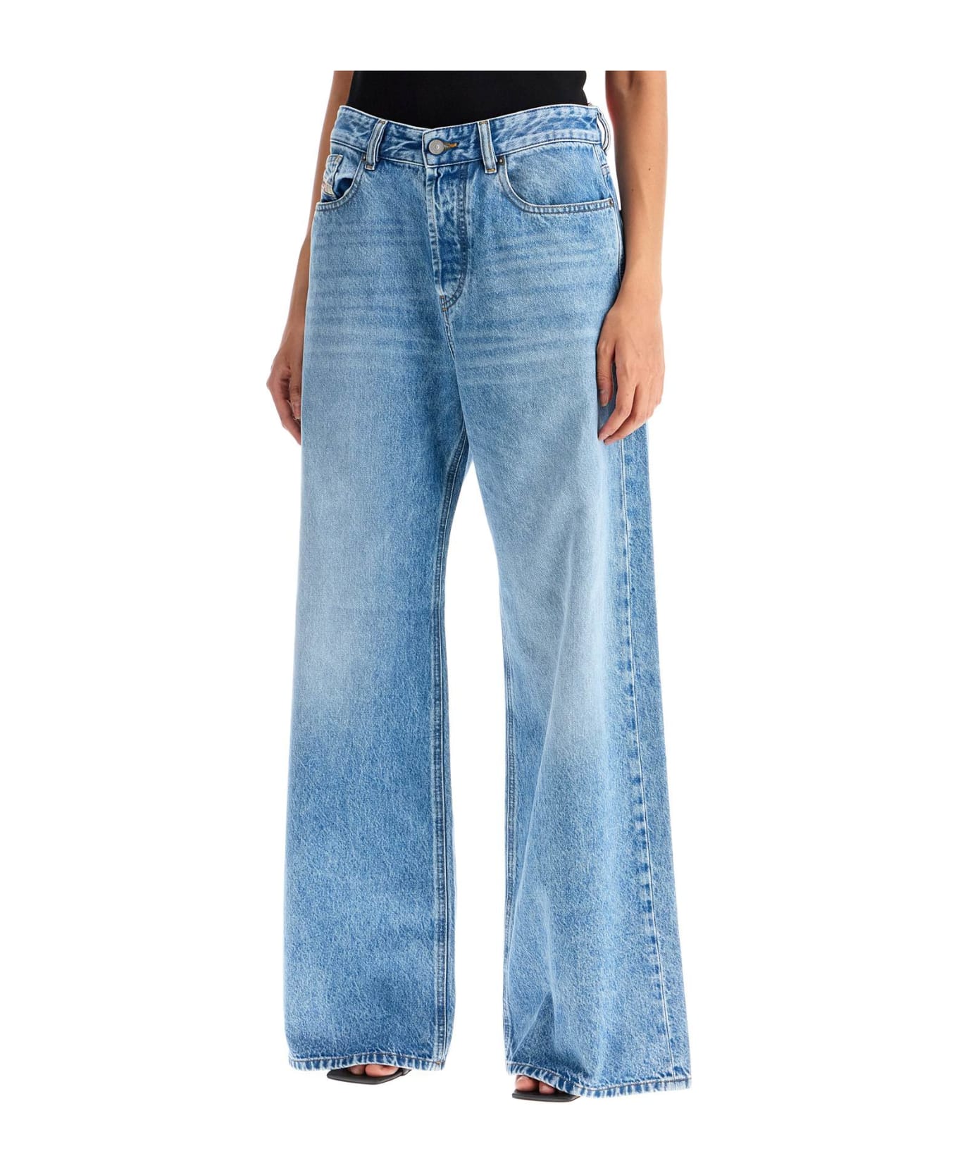 Diesel Loose Jeans 
1996 D-sire
 - DENIM (Blue)