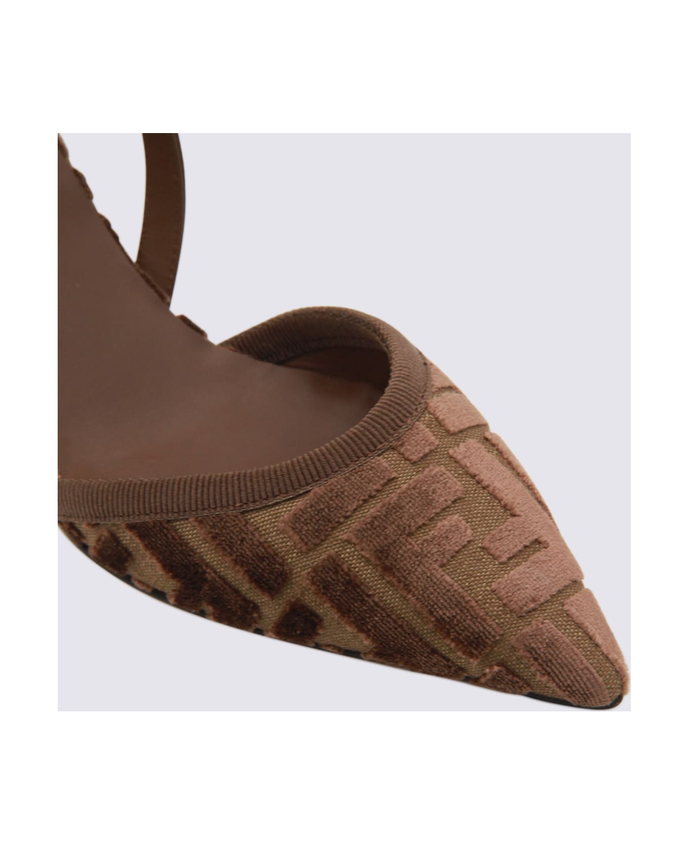 Fendi Brown Leather Colibri
 Lite Pumps