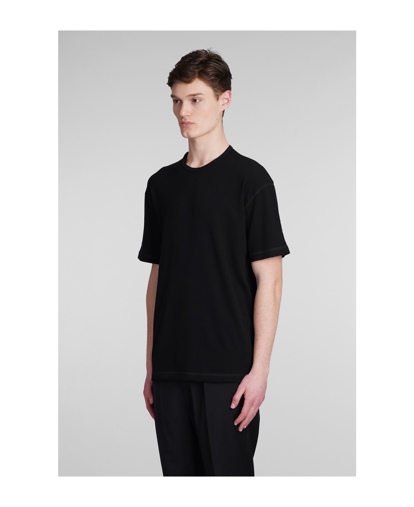 costumein Liam T-shirt In Black Linen - black