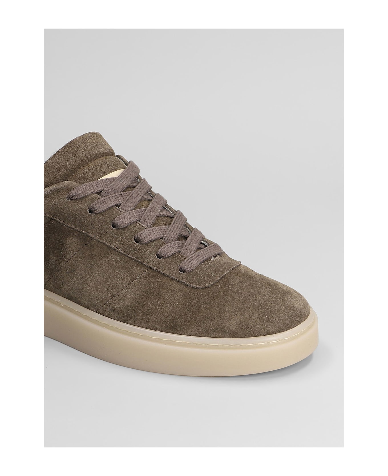 Low Brand Fly Sneakers In Taupe Suede - taupe