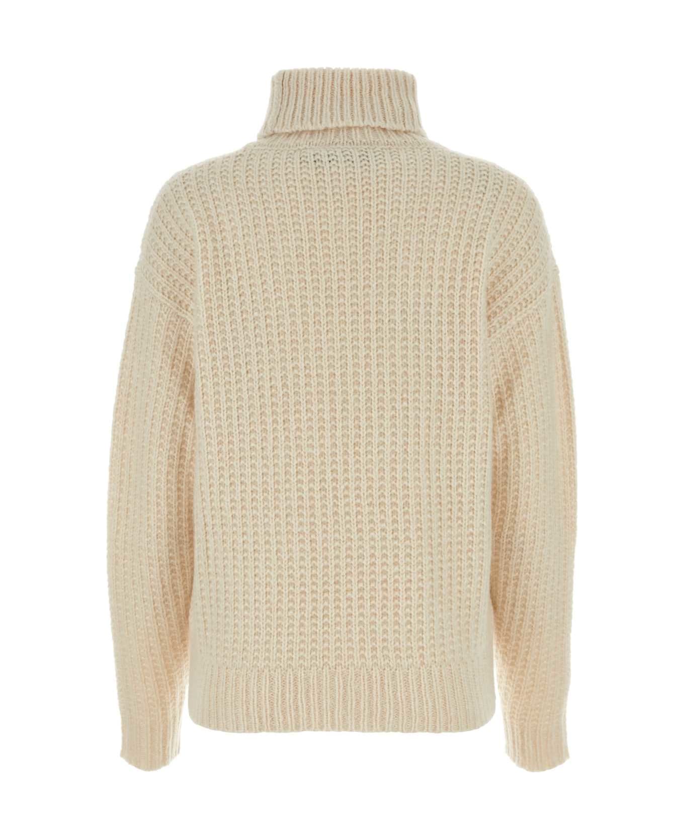 Gucci Sand Cashmere Blend Sweater - 9791 ニットウェア