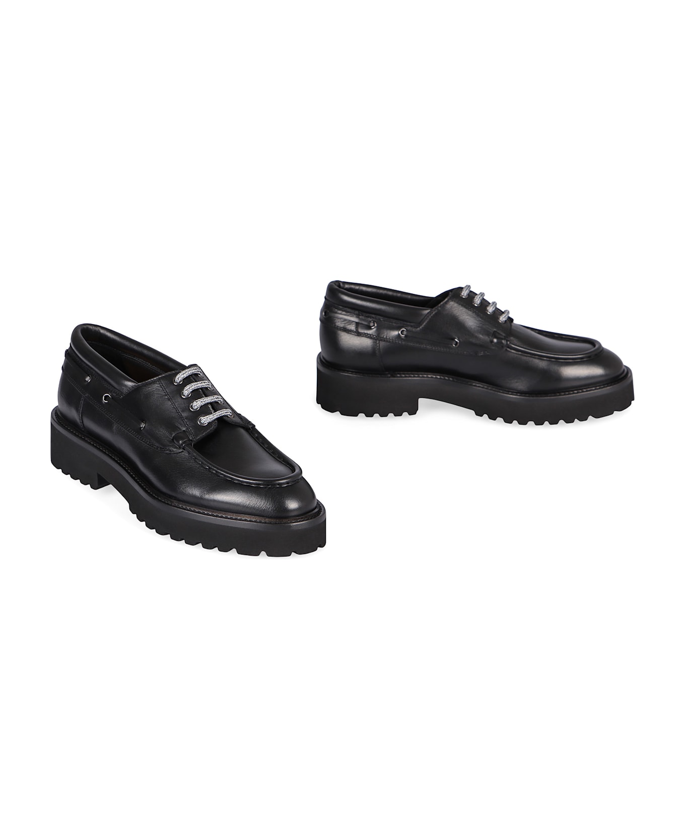 Doucal's Leather Lace-up Shoes - black