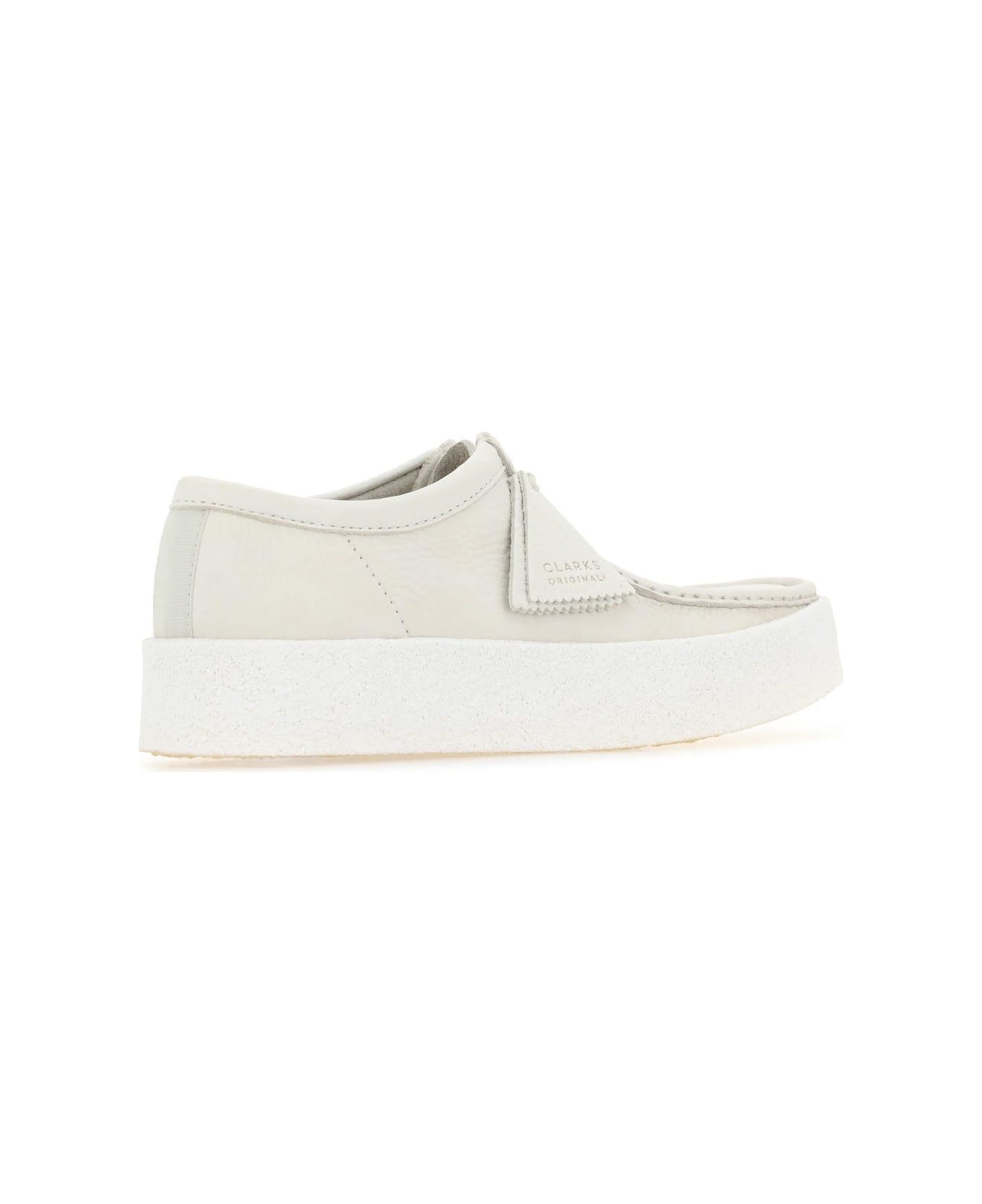 Clarks Sand Nubuck Wallabee Ankle Boots - White Nubuck