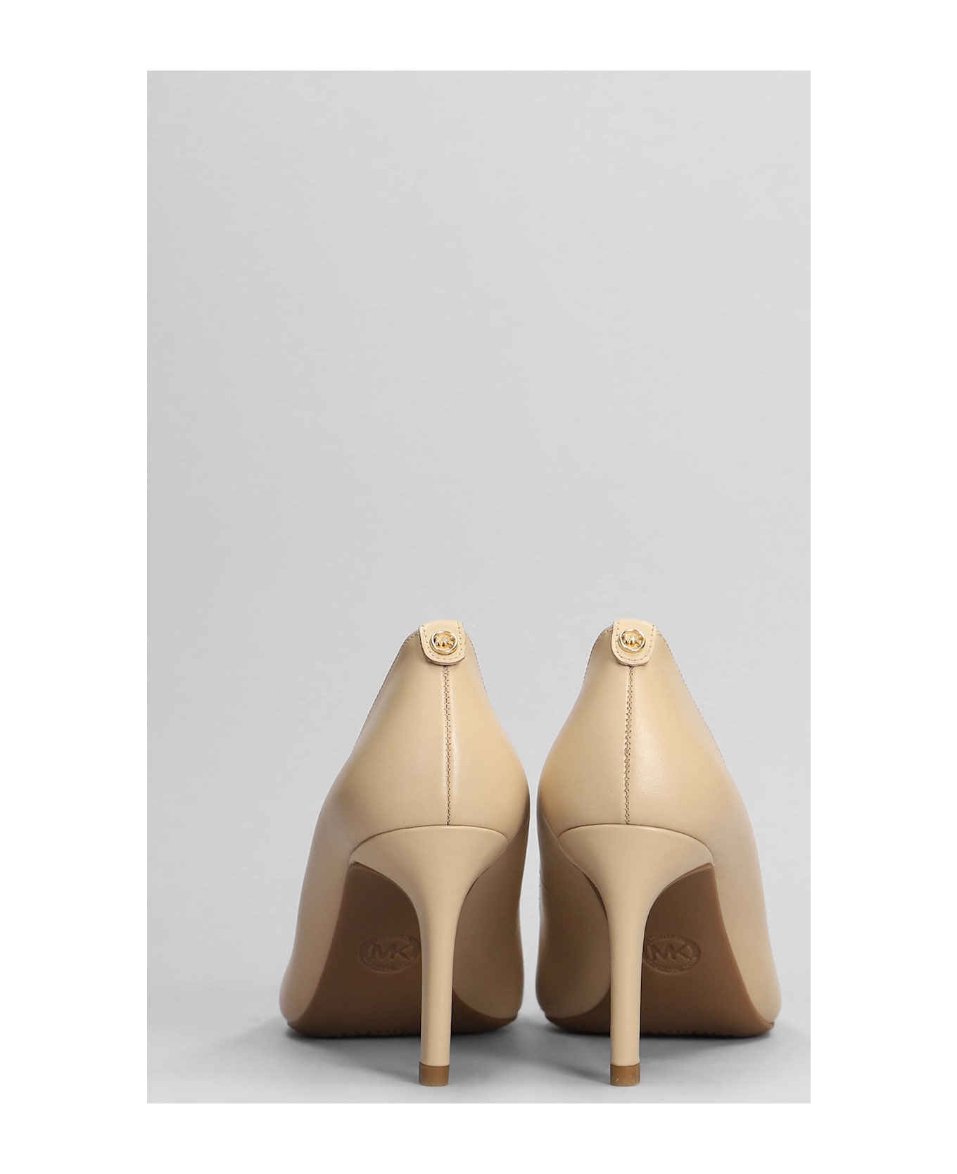 Michael Kors Alina Flex Pump Pumps In Powder Leather - powder