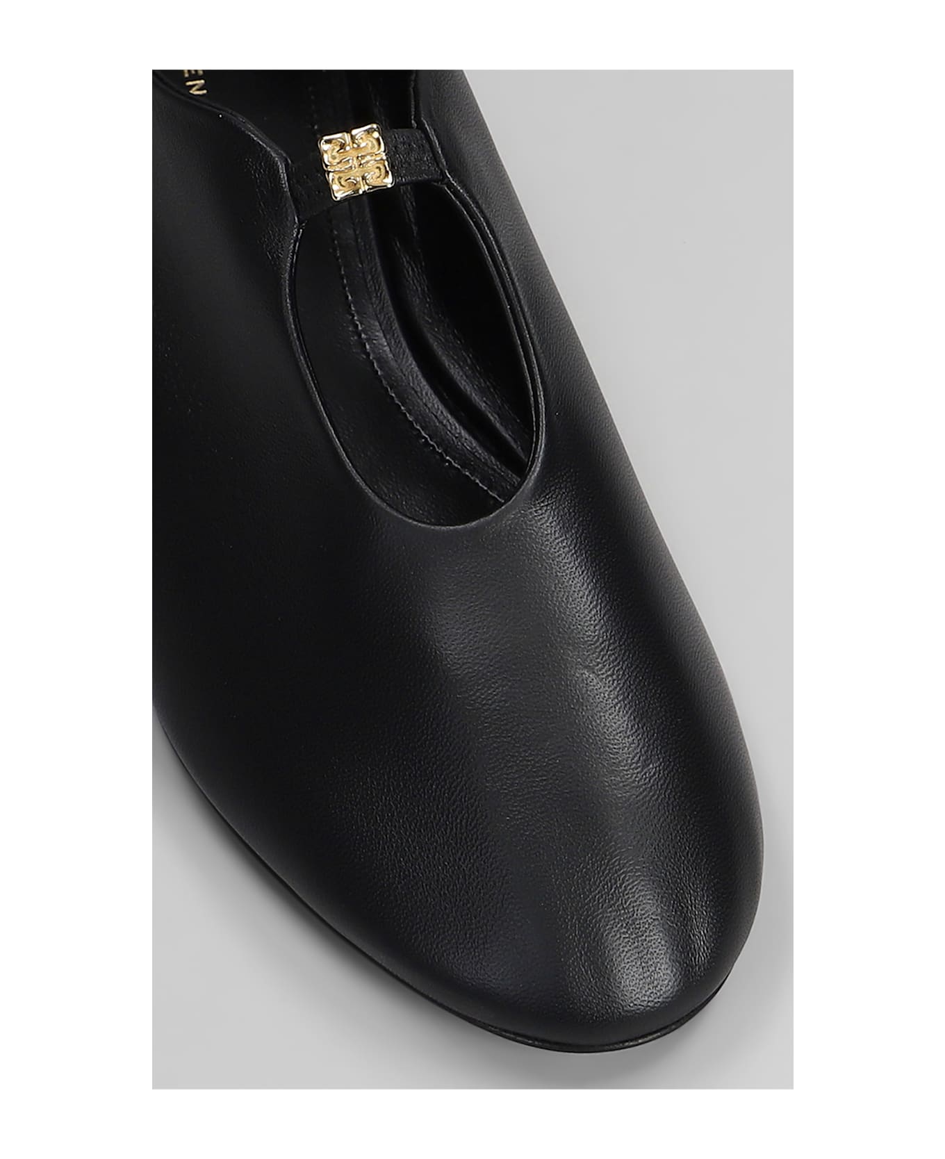 Givenchy 4g Liquid Ballet Flats In Black Leather - Black