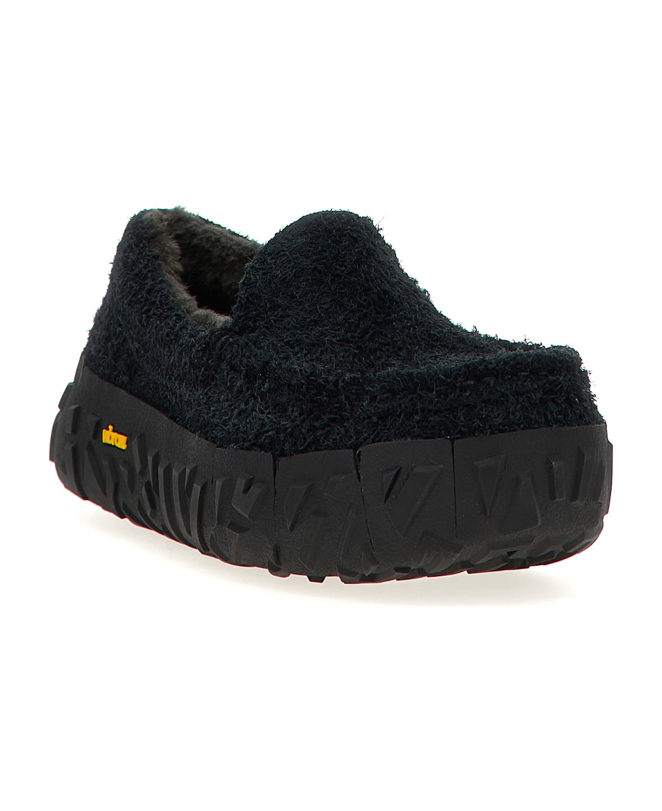 UGG 
ascot Vibram Weap Tech
 Shoes - Black  