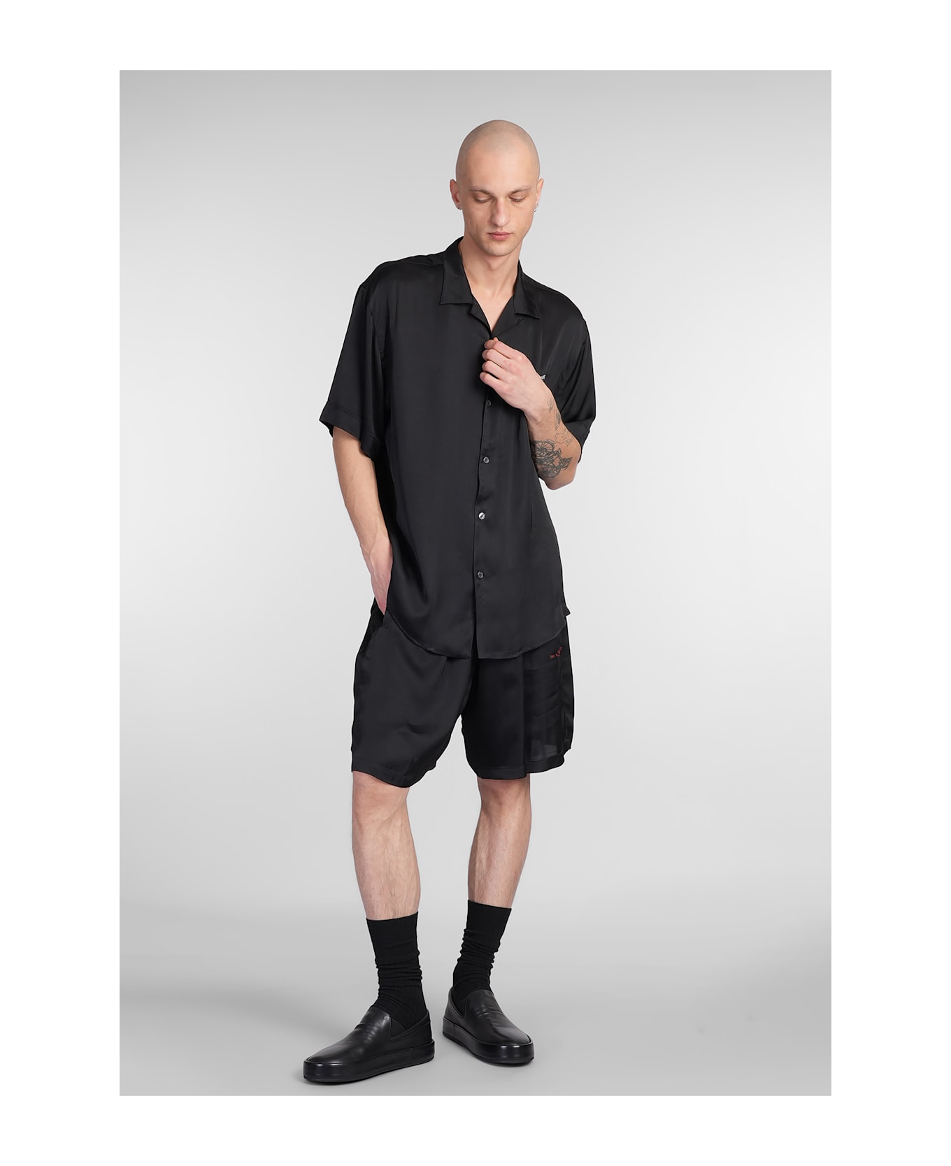 ih nom uh nit Shorts In Black Viscose - black