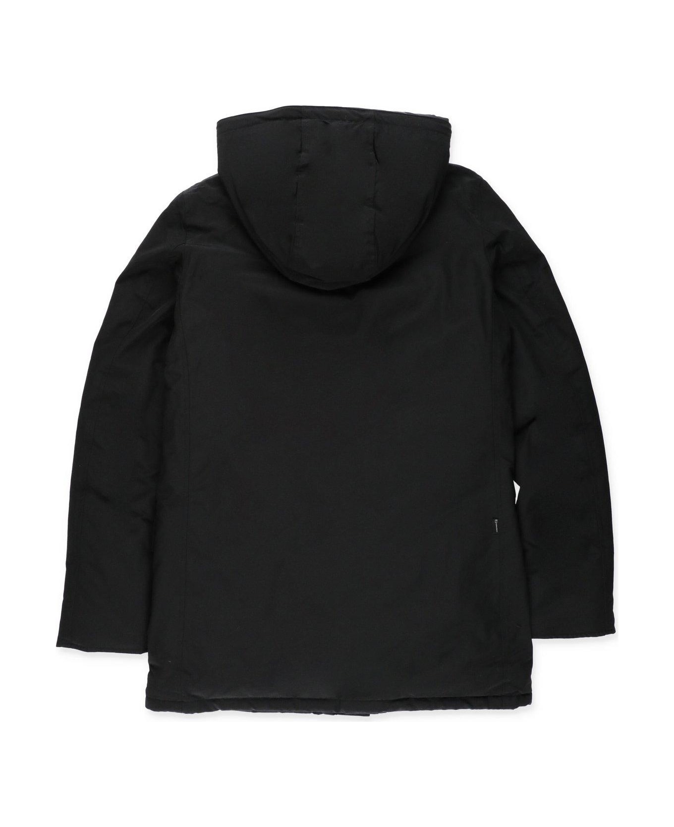 Woolrich Buttoned Long-sleeved Padded Coat - Blk Black コート＆ジャケット