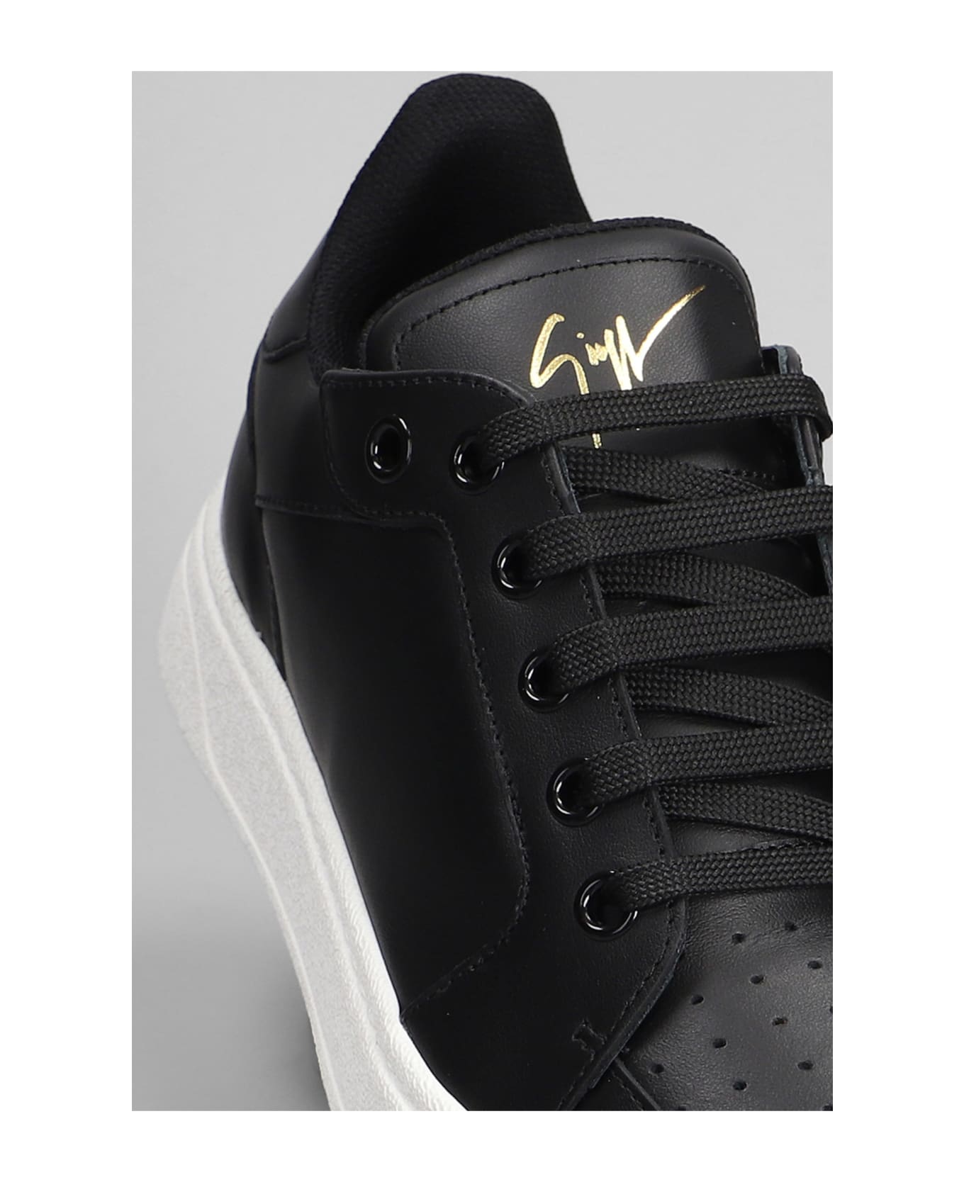 Giuseppe Zanotti Gz94 Sneakers In Black Leather - black