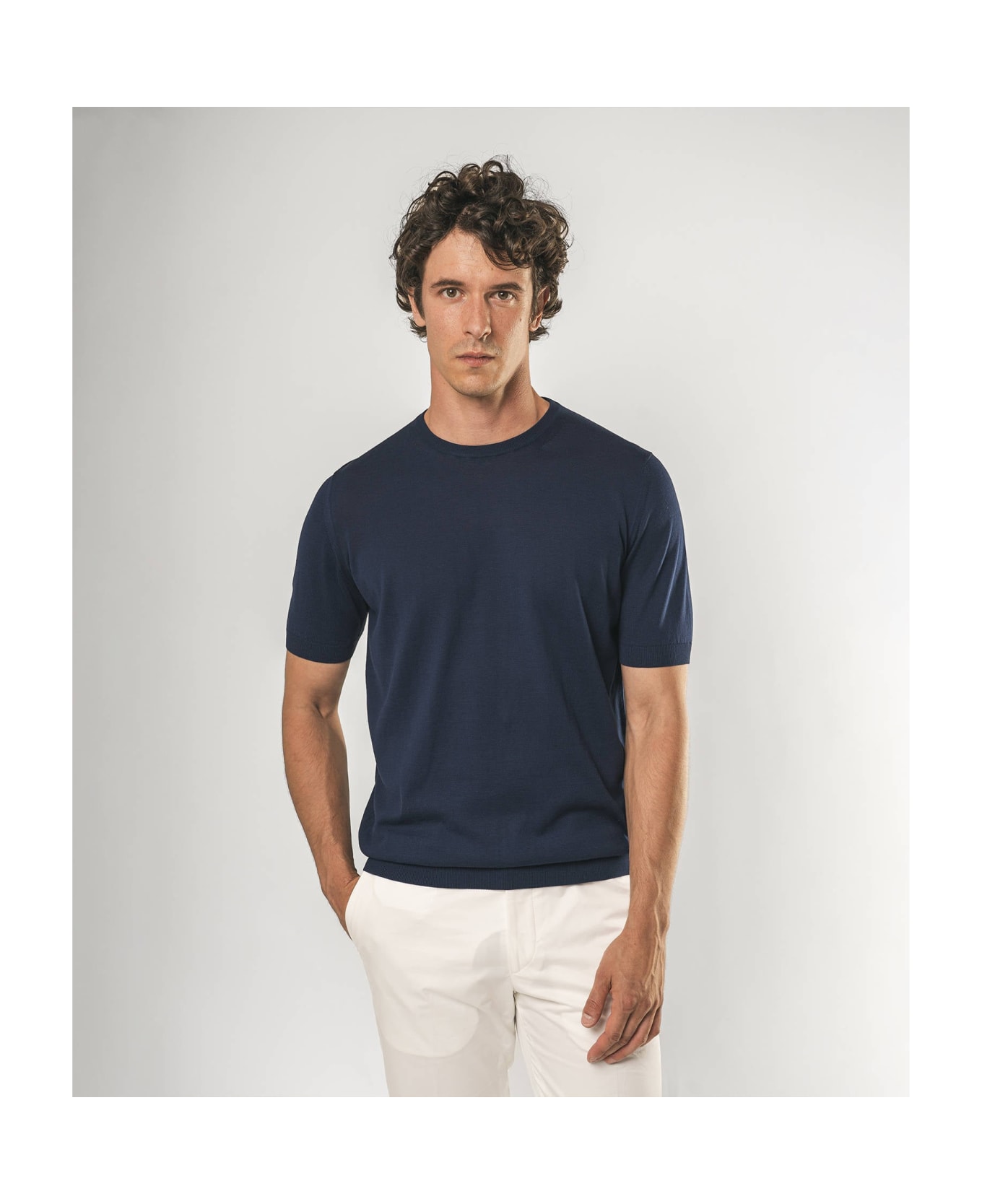 Larusmiani Roquebrune Crewneck Sweater - Navy