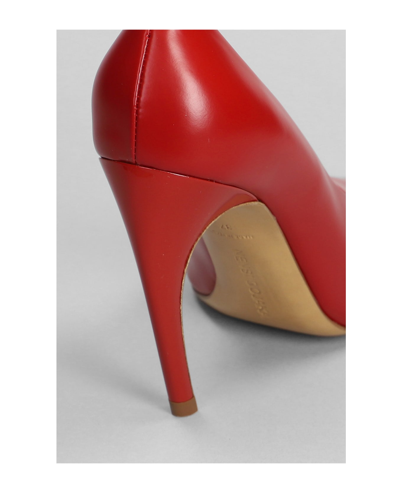 Nensi Dojaka Pumps In Red Leather - red