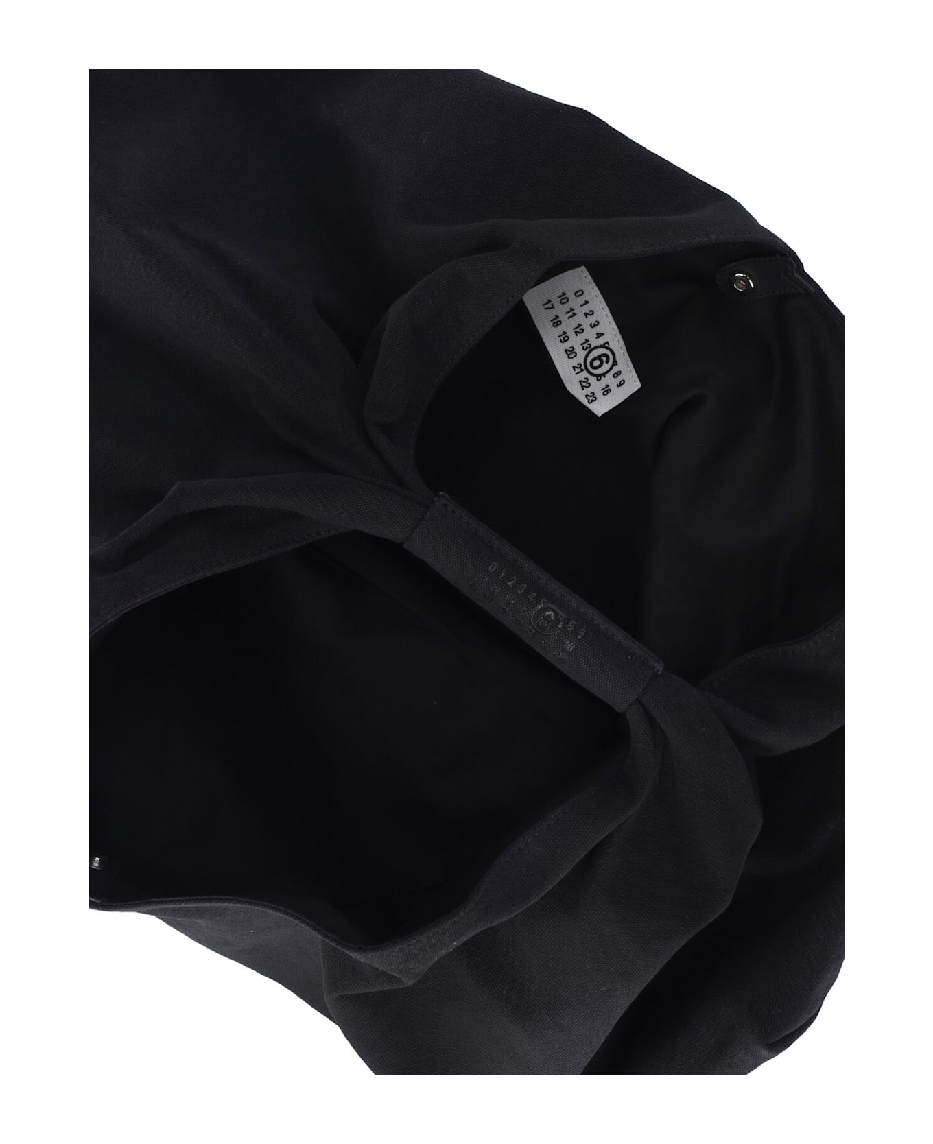 MM6 Maison Margiela 
japanese
 Shoulder Bag - BLACK