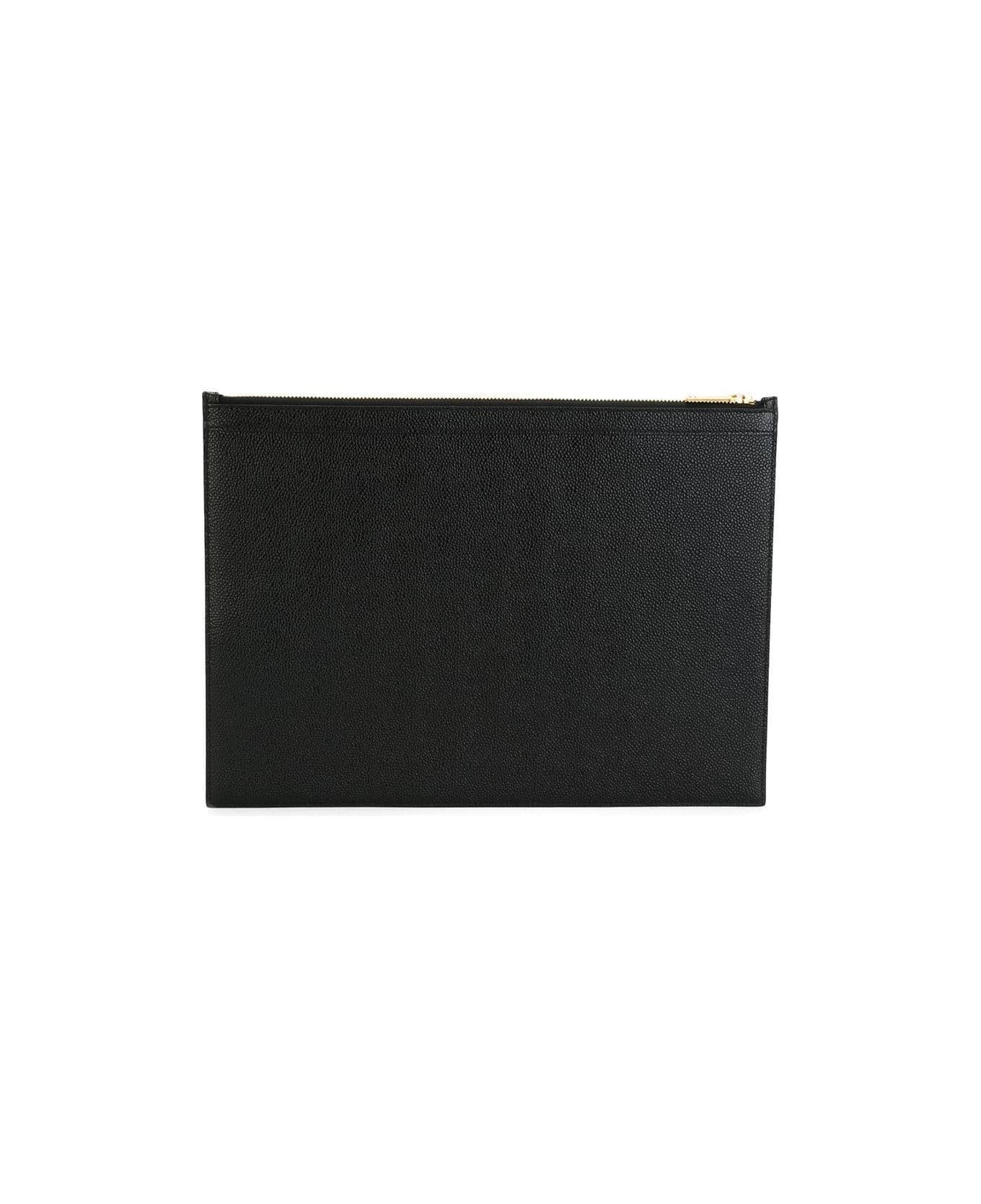 Thom Browne Medium Document Holder In Pebble Grain Leather - Black