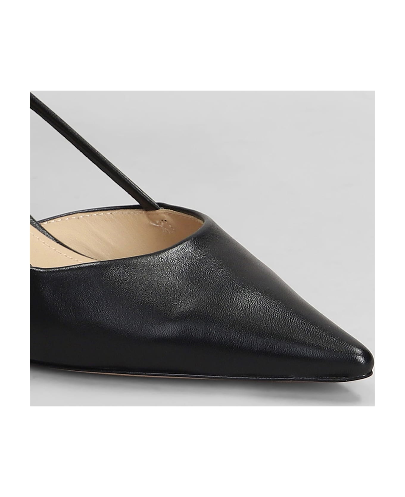 Lola Cruz Carmen 55 Pumps In Black Leather - black