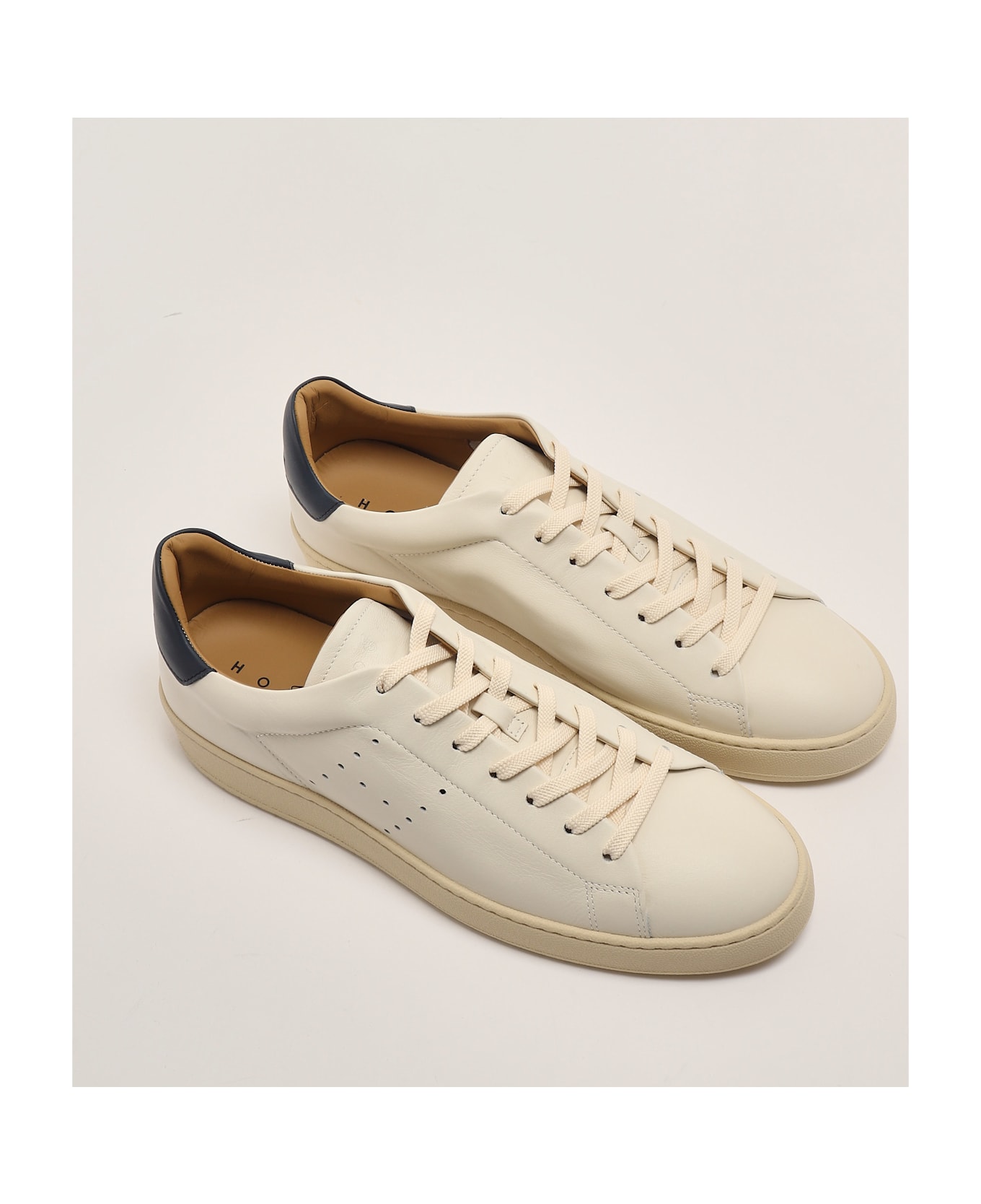 Hogan H672 H Fori Pelle Nappata Sneaker - BURRO-TAB BLU