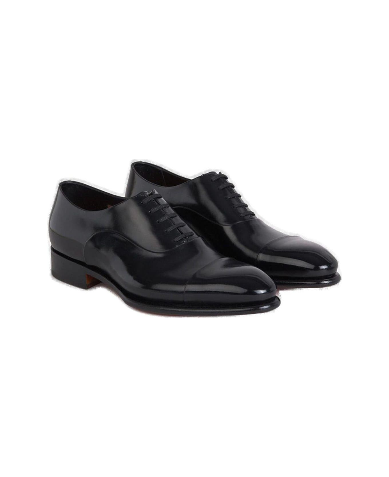Santoni Round Toe Slip-on Oxford Shoes - Black ローファー＆デッキシューズ