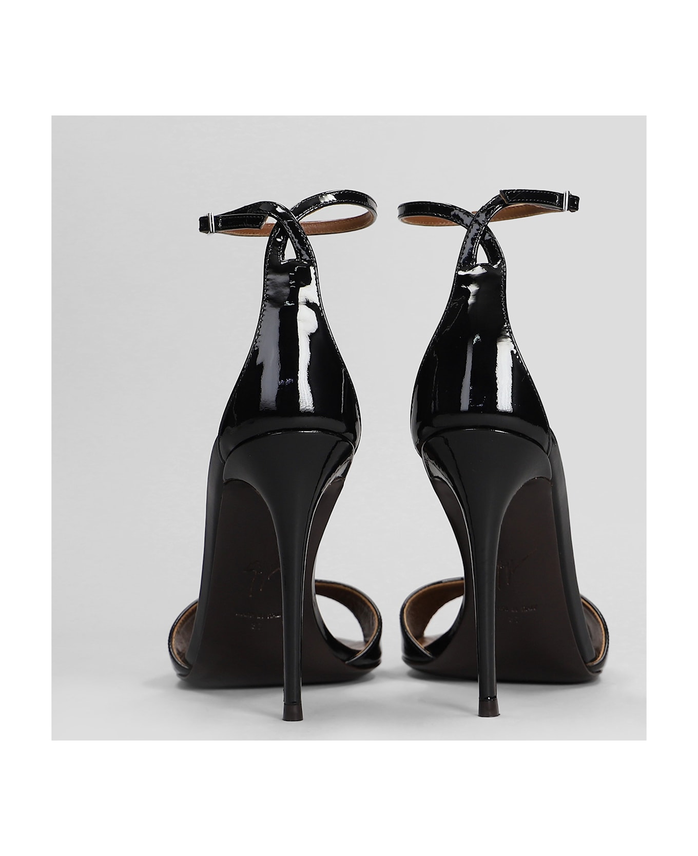 Giuseppe Zanotti Intriigo Strap 105 Sandals In Black Leather - black