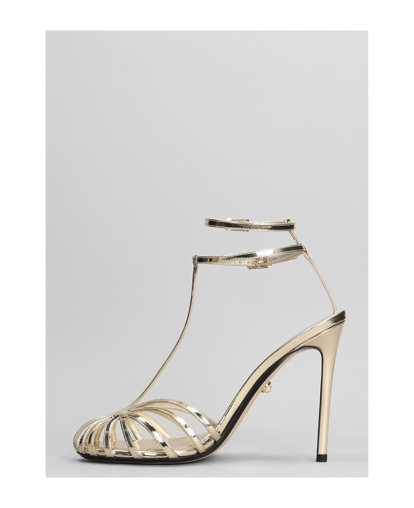 Alevì Stella 110 Sandals In Gold Leather - gold