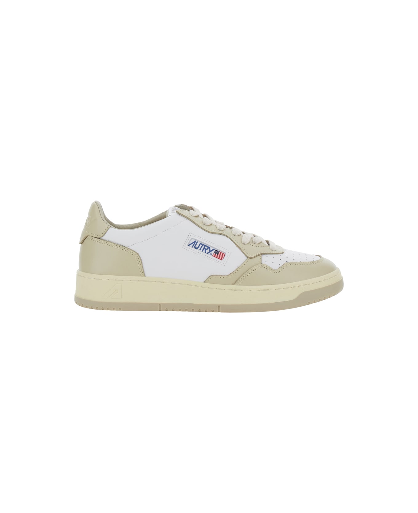 Autry 'medalist' Beige Low Top Sneakers With Logo Patch On Tongue And Side And Logo Lettering On The Heel In Leather Man - Beige