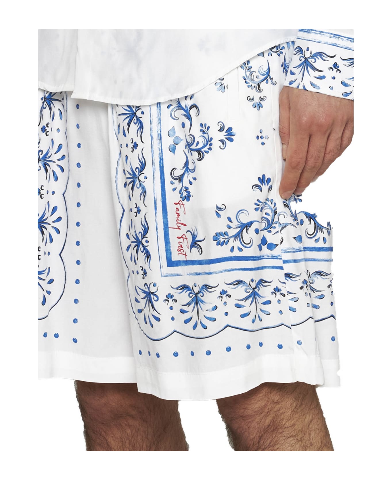 Family First Milano Shorts - WHITE ショートパンツ
