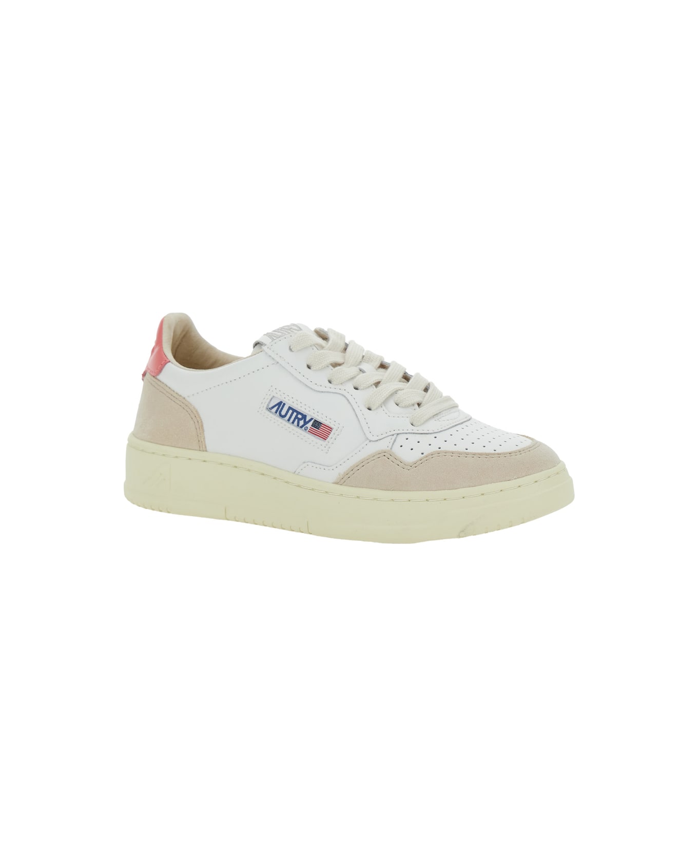 Autry 'medalist' White Low Top Sneakers With Logo Patch On Tongue And Side In Leather Blend Woman - White