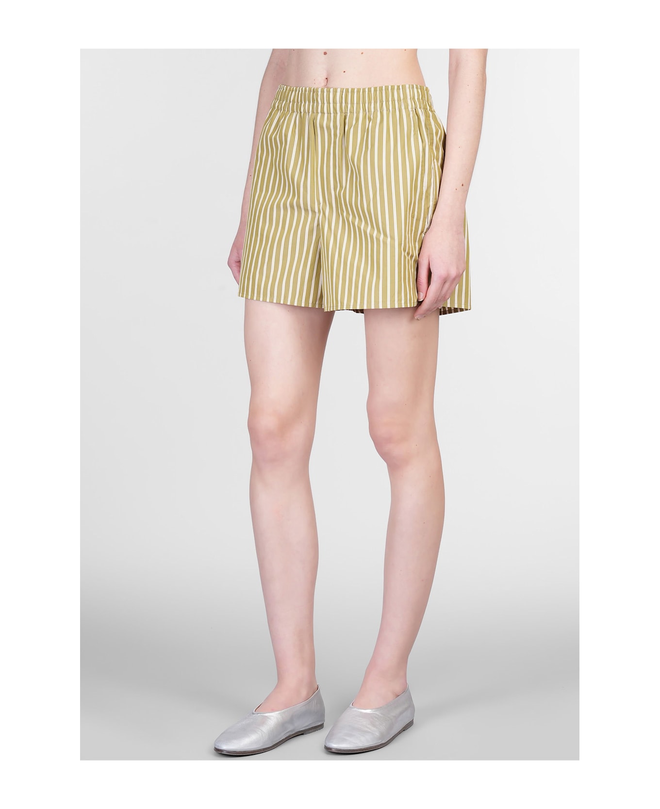 Ami Alexandre Mattiussi Shorts In Green Cotton - green