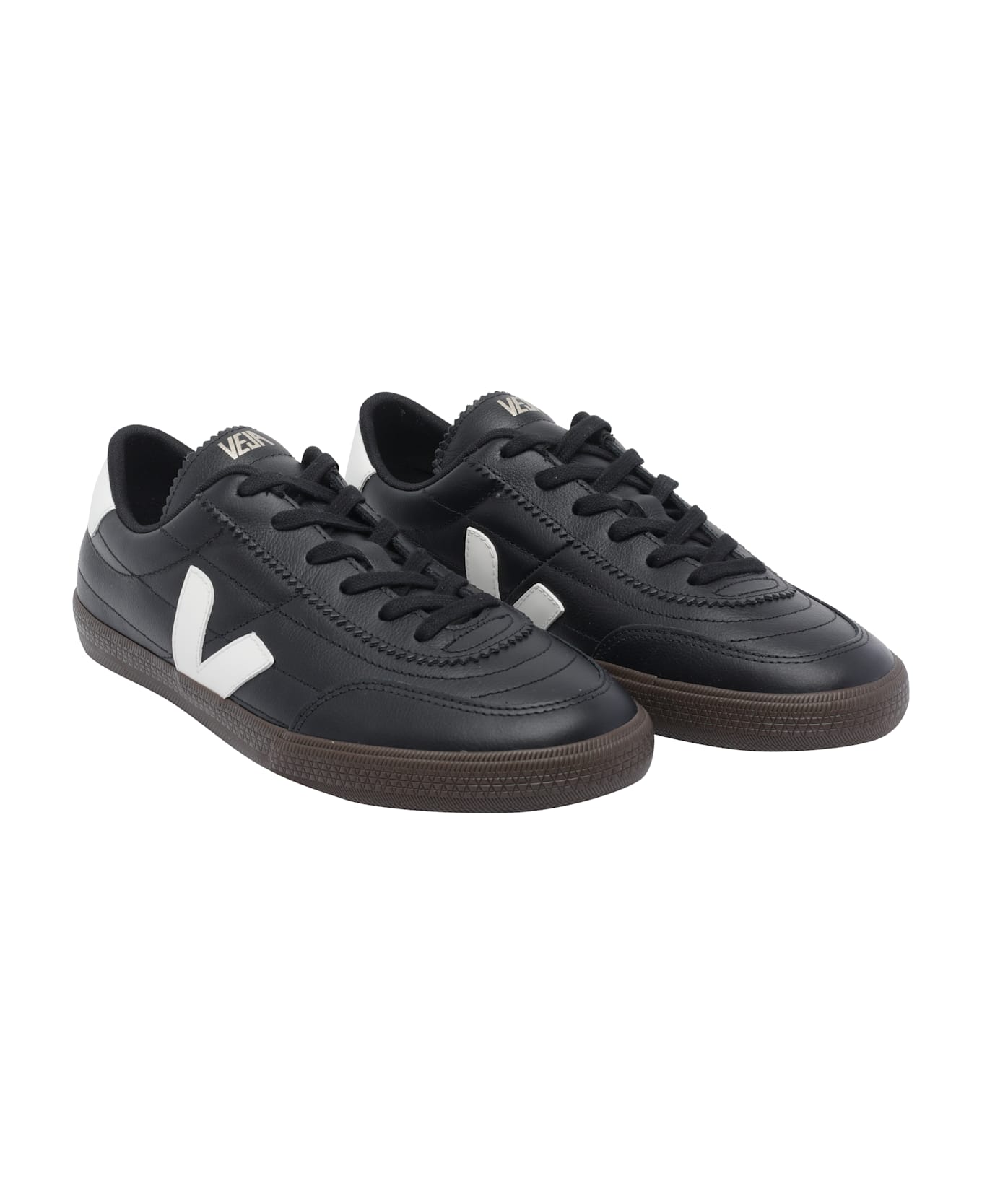Veja Panenka Sneakers - Black