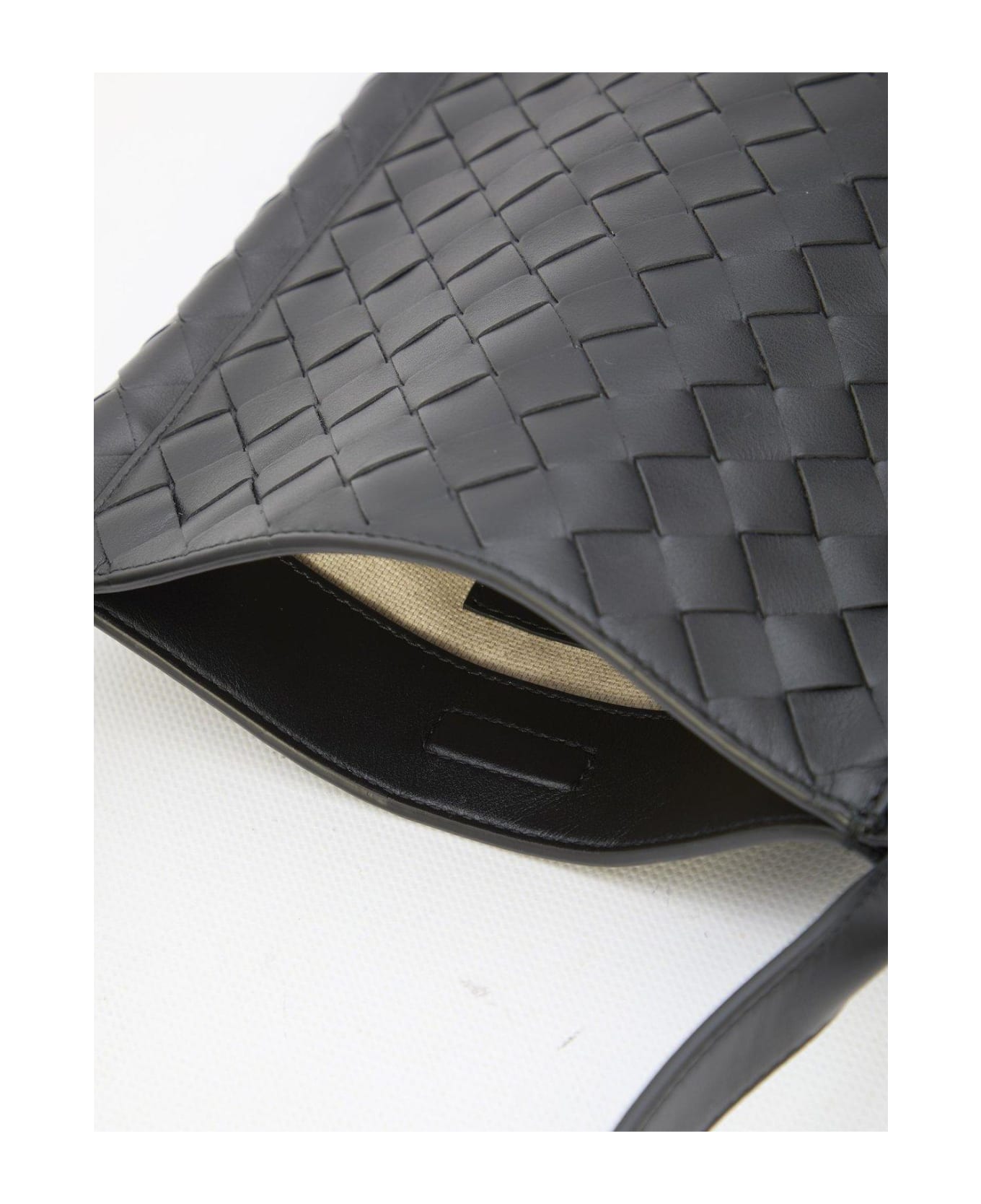 Bottega Veneta Flat Loop Crossbody Bag - Black ショルダーバッグ