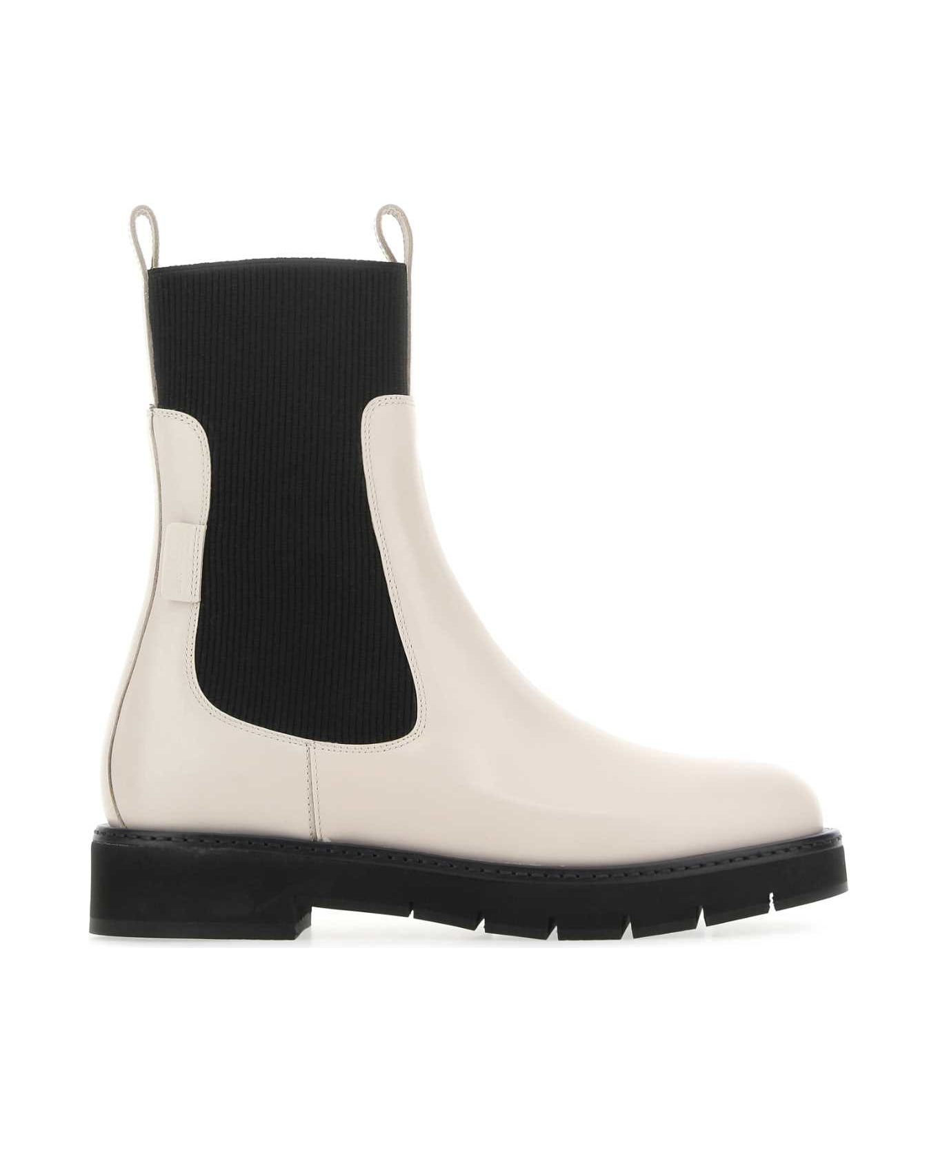 Ferragamo Ivory Leather Rook Ankle Boots - BONNERBIS