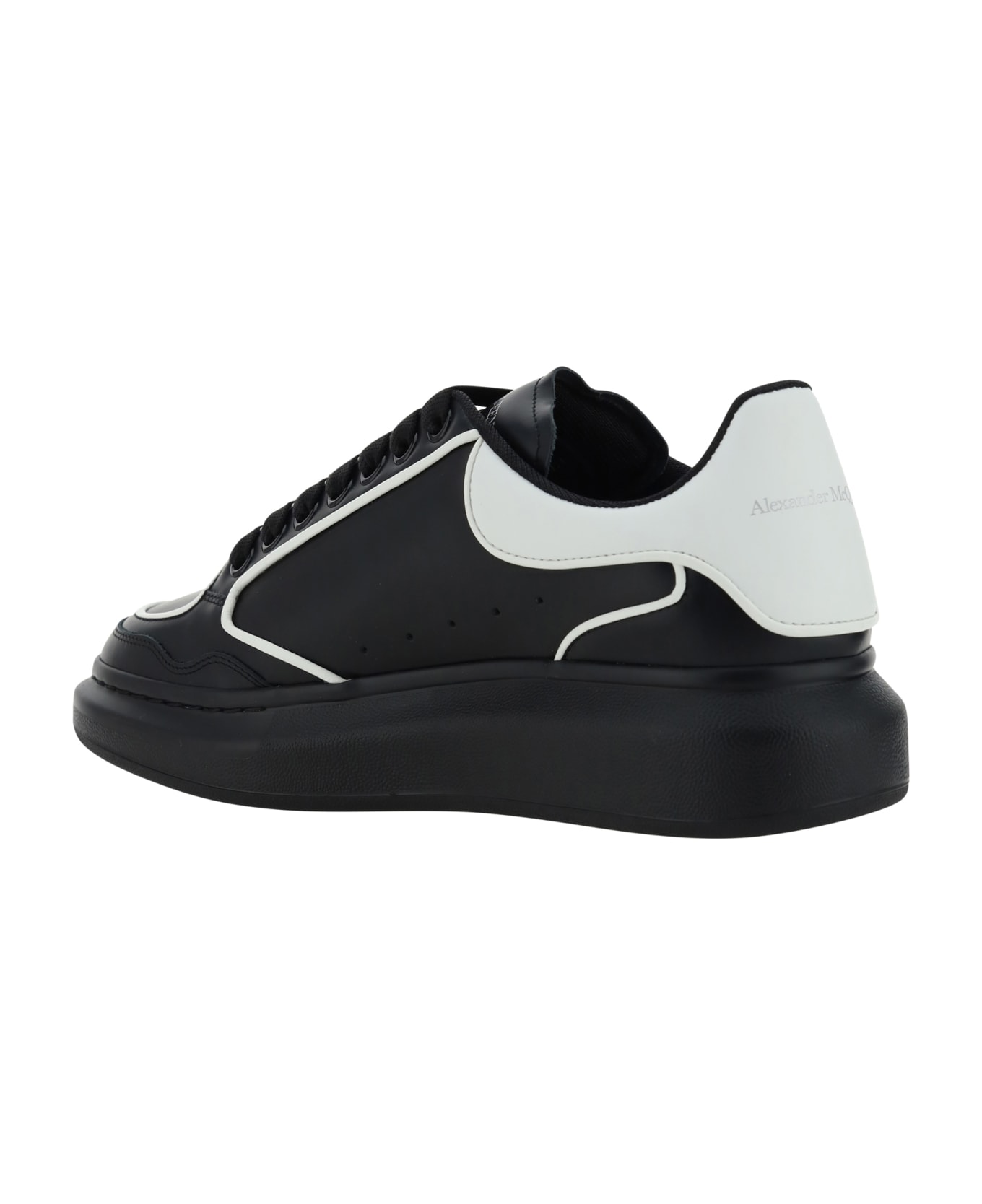 Alexander McQueen Sneakers - Black/white/white