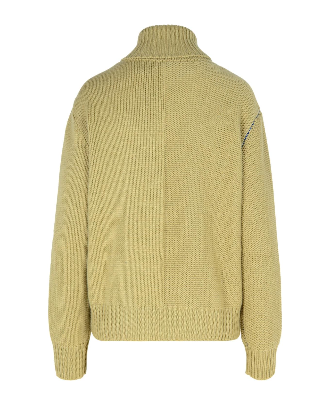 Burberry Green Cashmere Turtleneck Sweater - Green