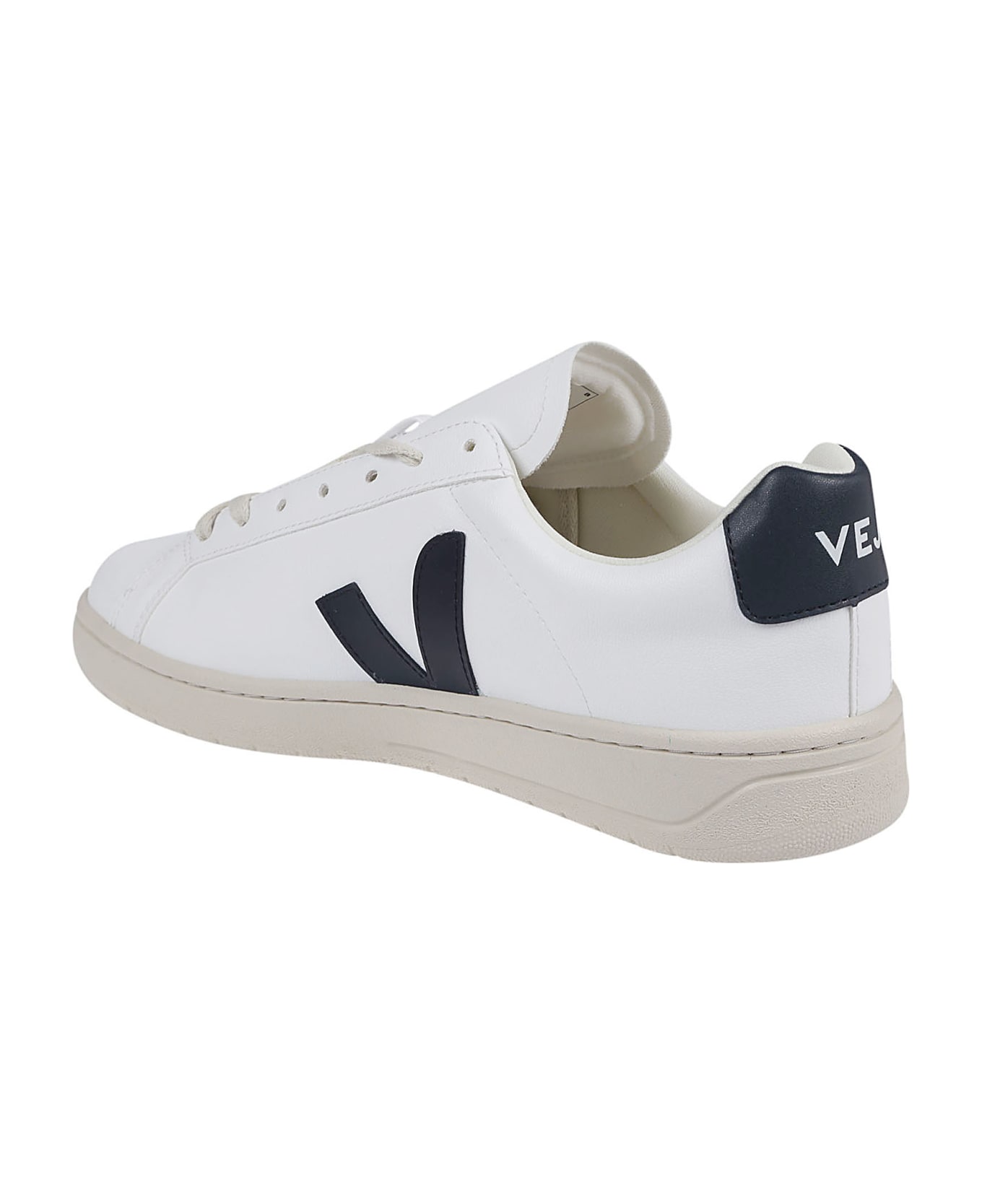 Veja Urca Sneakers - White/nautico