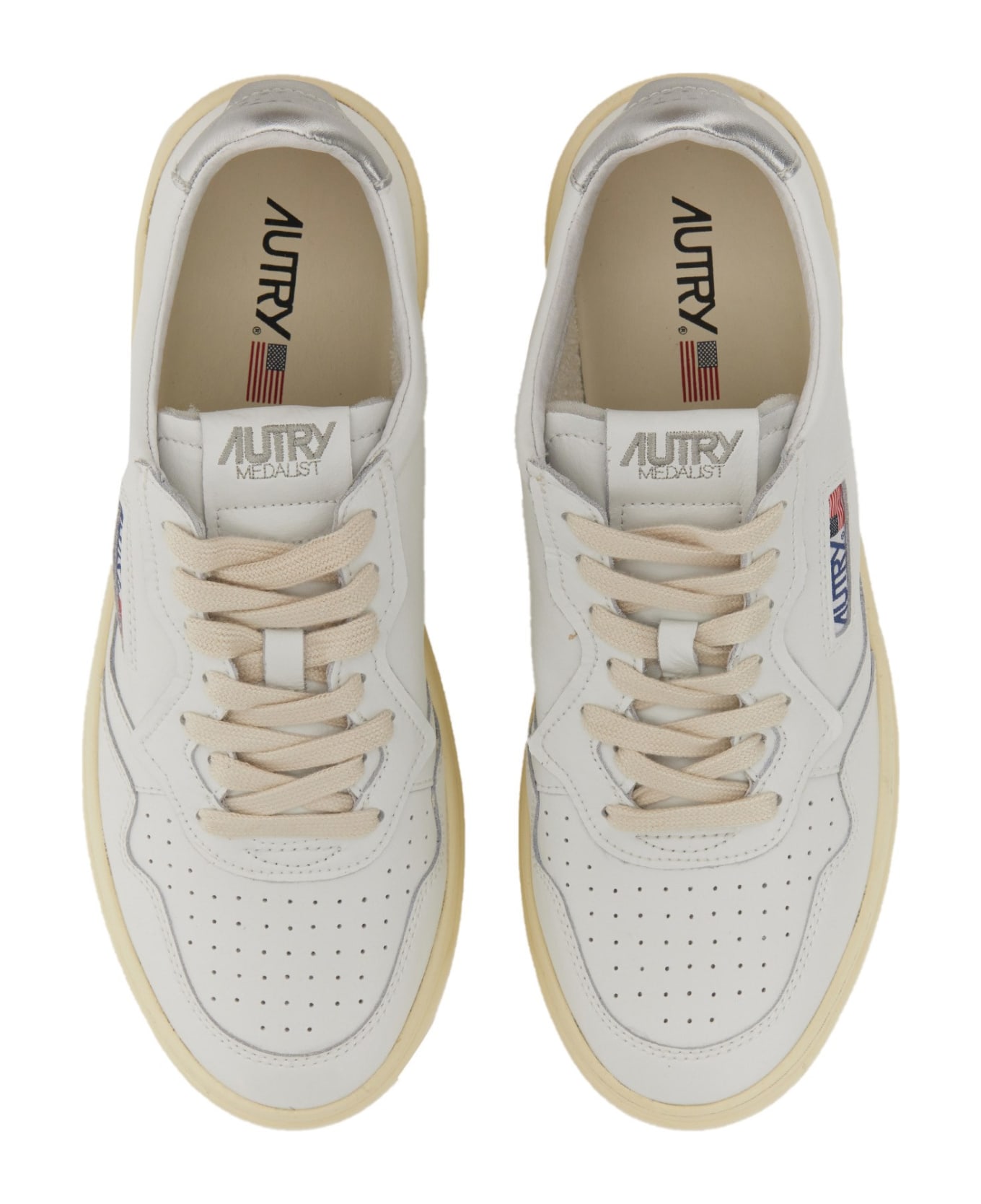 Autry Medalist Low Sneaker - WHITE/SILVER