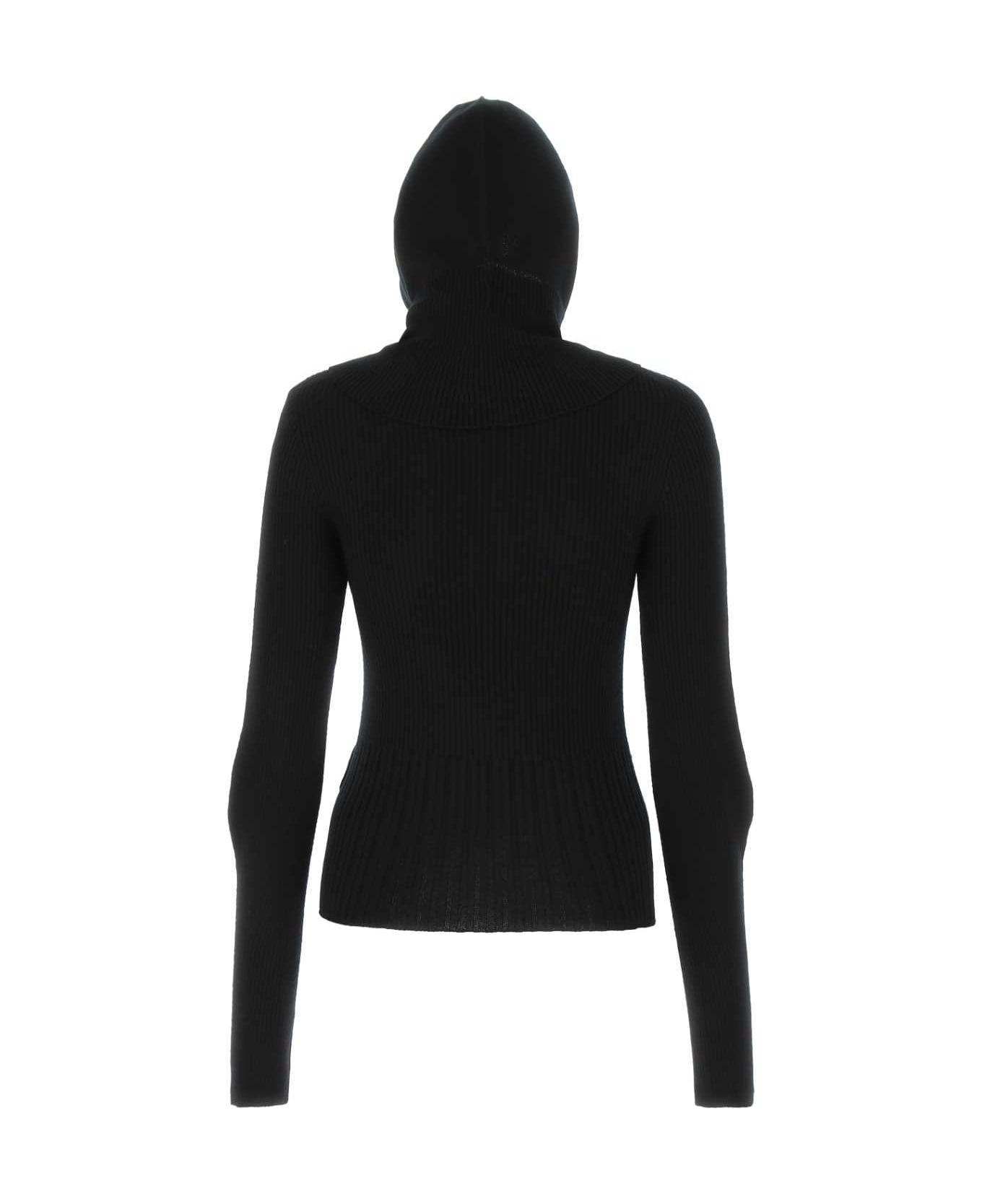 Low Classic Black Wool Sweater - 0372 ニットウェア
