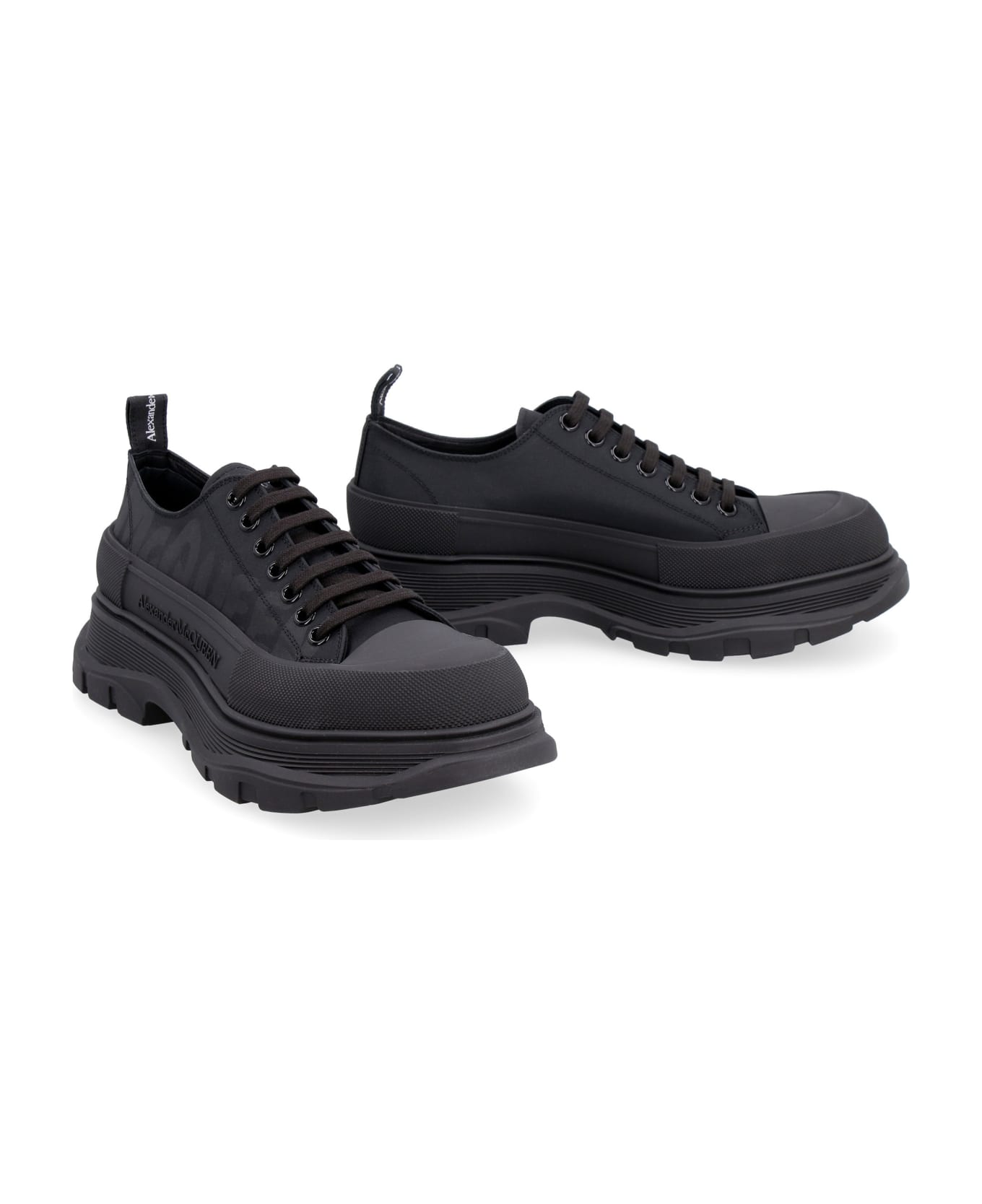 Alexander McQueen Tread Slick Low-top Sneakers - black