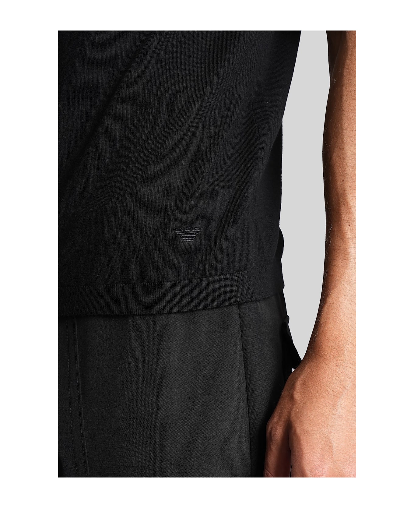 Emporio Armani T-shirt In Black Wool - black