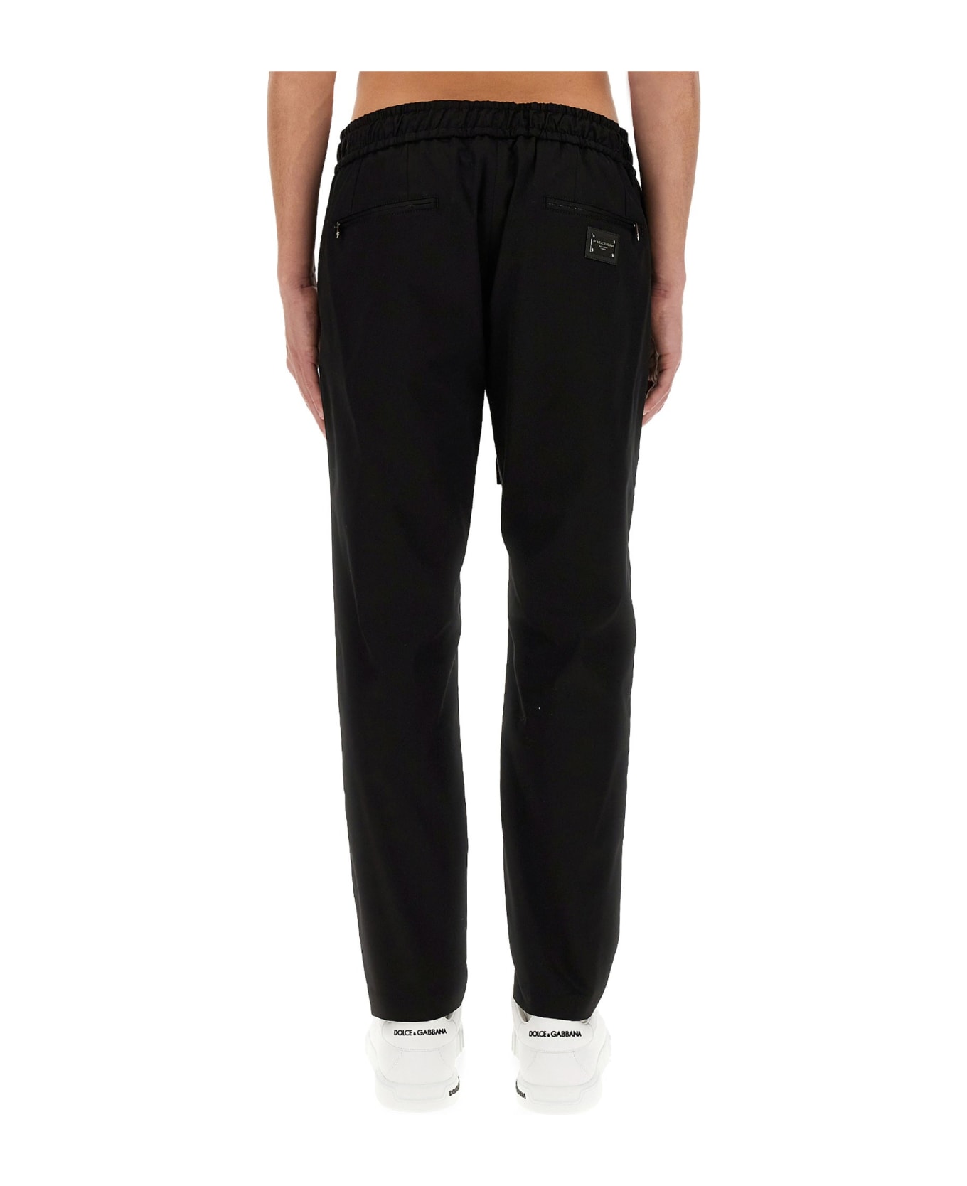 Dolce & Gabbana Jogging Pants With Plaque - Black ボトムス