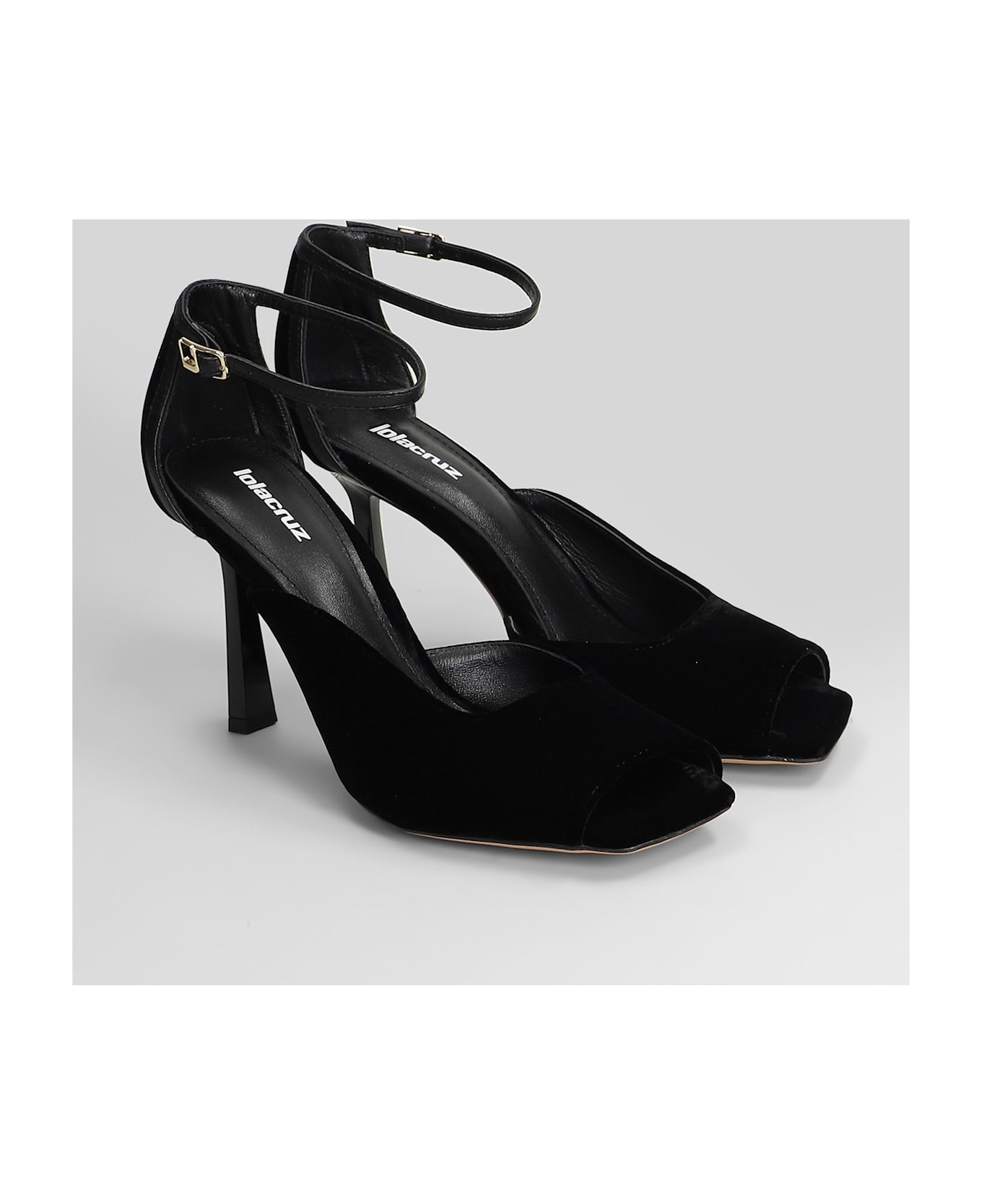Lola Cruz Sandals In Black Velvet - black