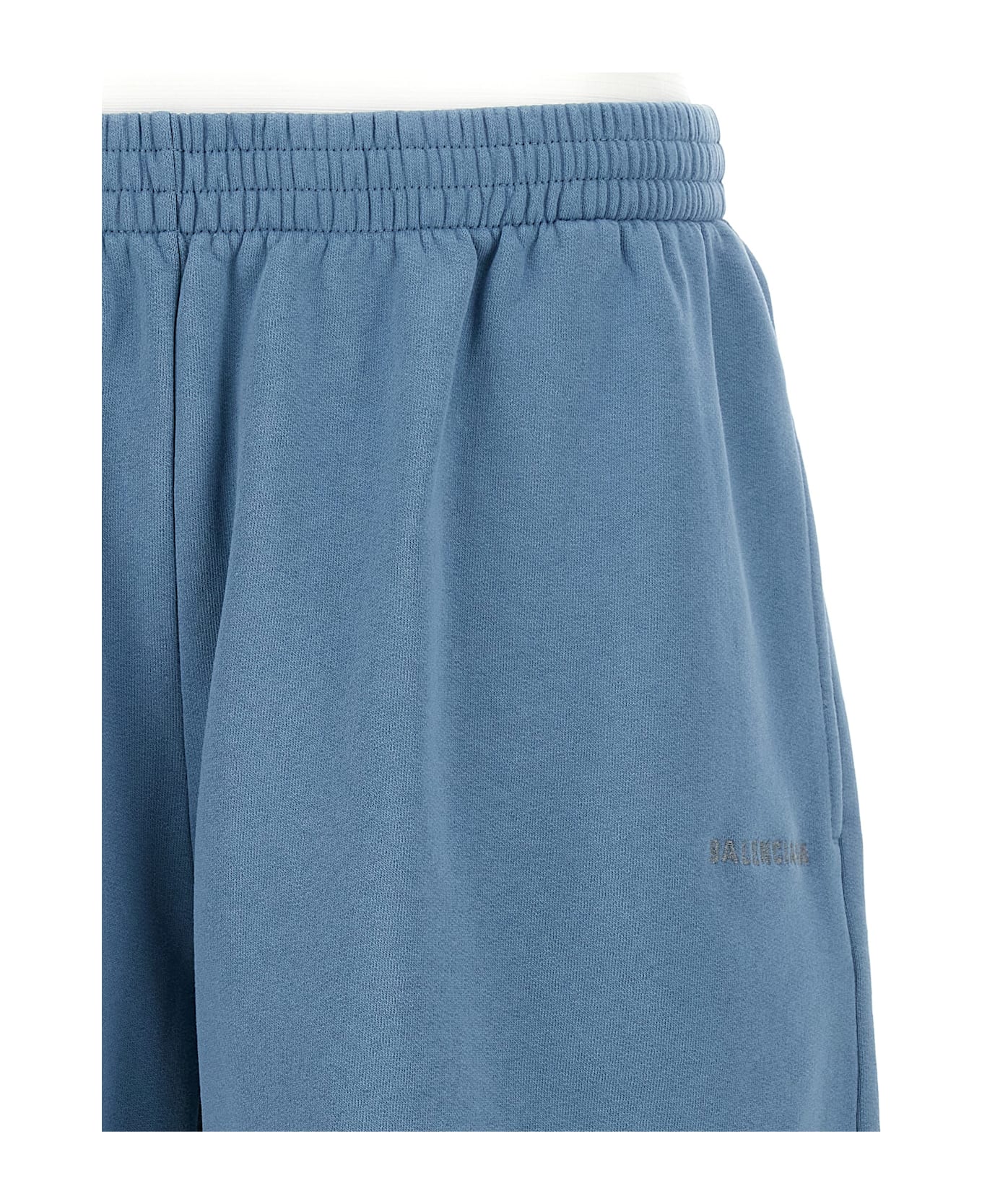 Balenciaga 
balenciaga Back Reflective
 Bermuda Shorts