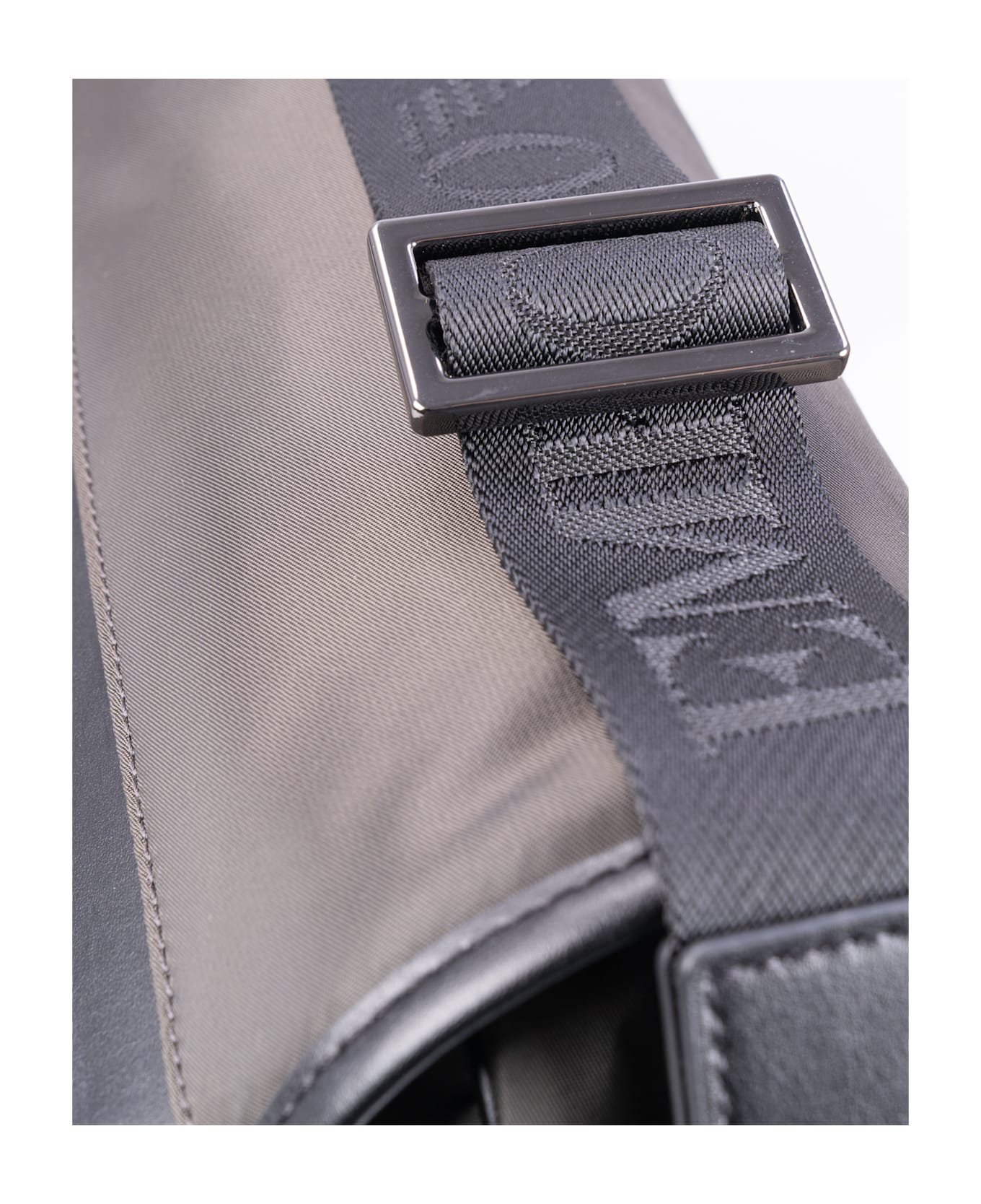 Emporio Armani Bags.. Green - Green