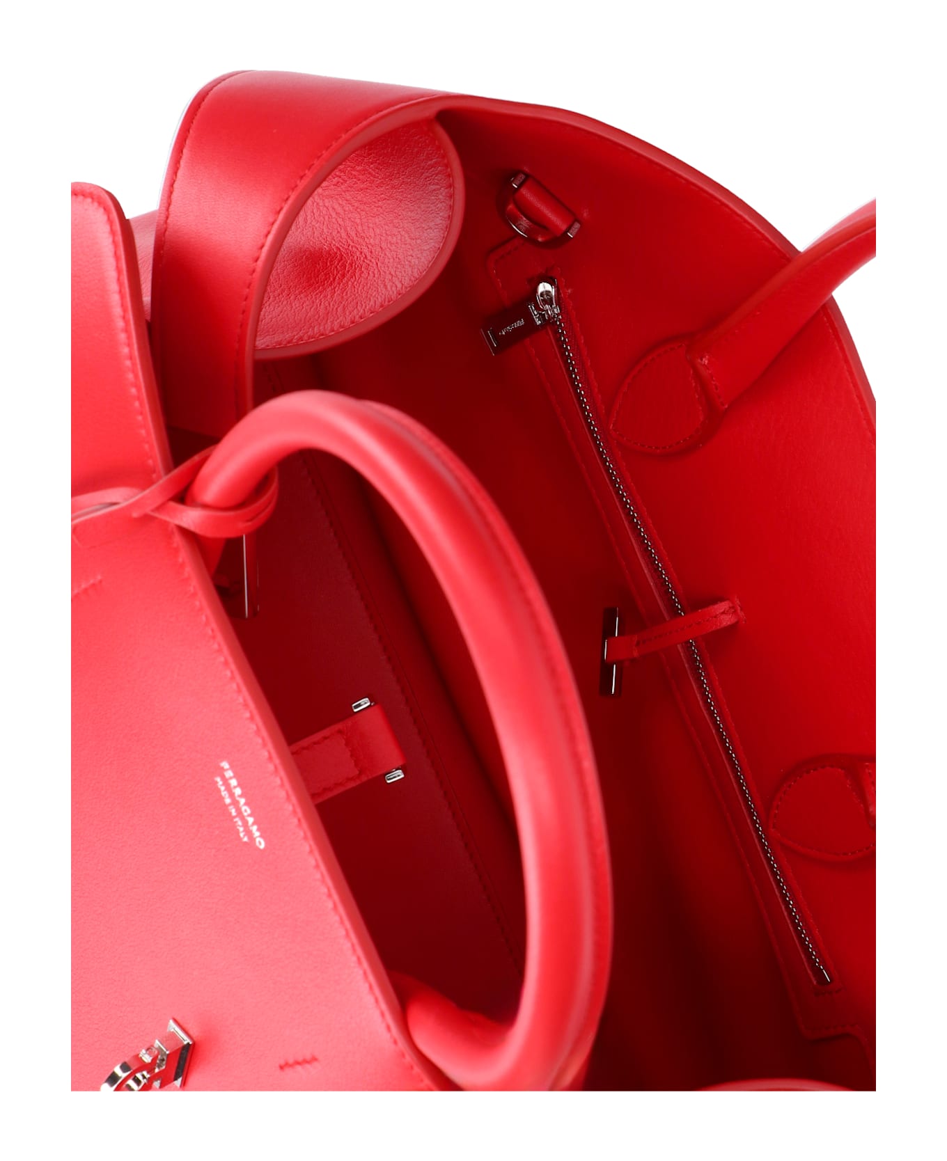 Ferragamo 
hug M
 Handbag - Red