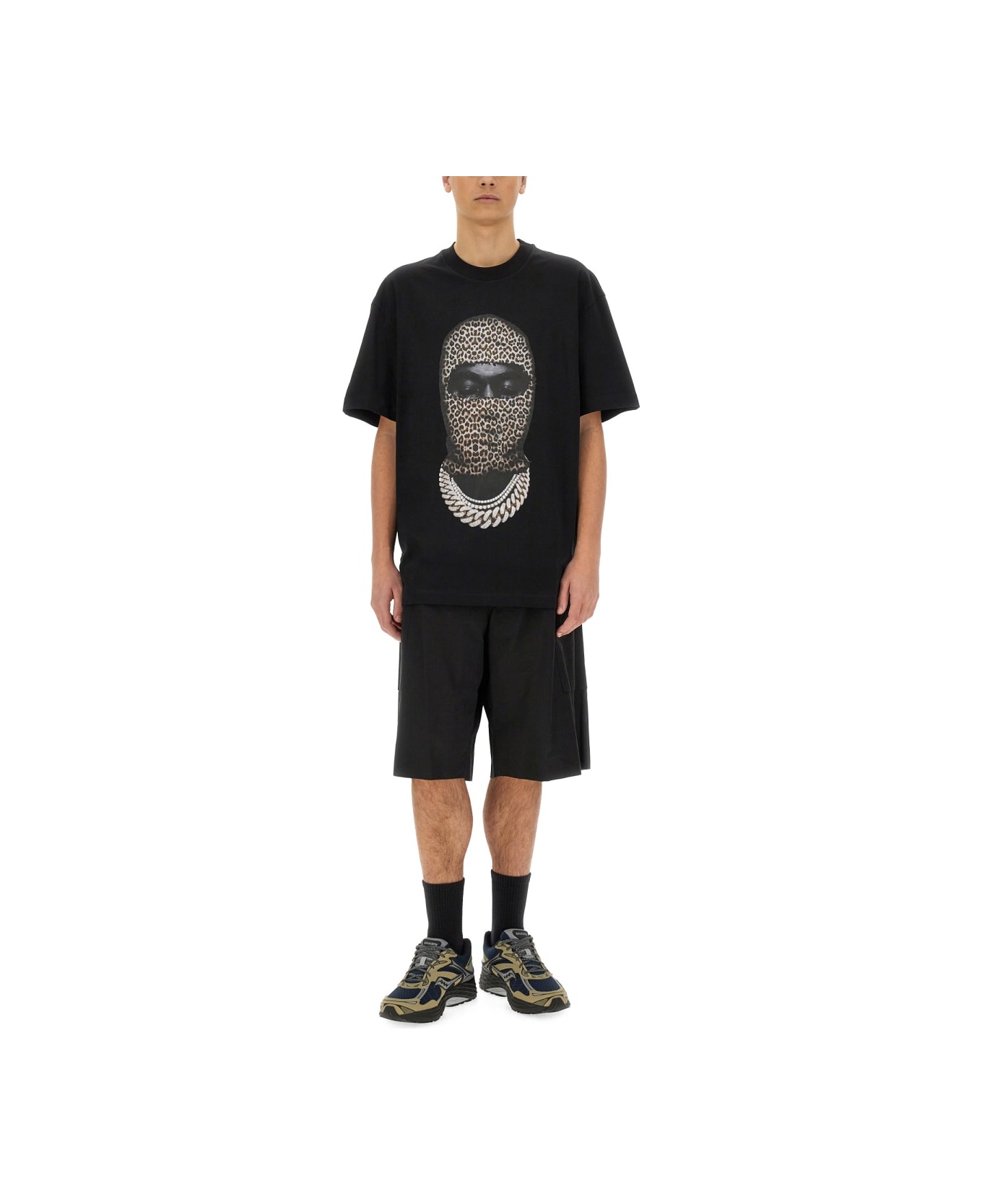 ih nom uh nit Leopard Mask Print T-shirt - Black