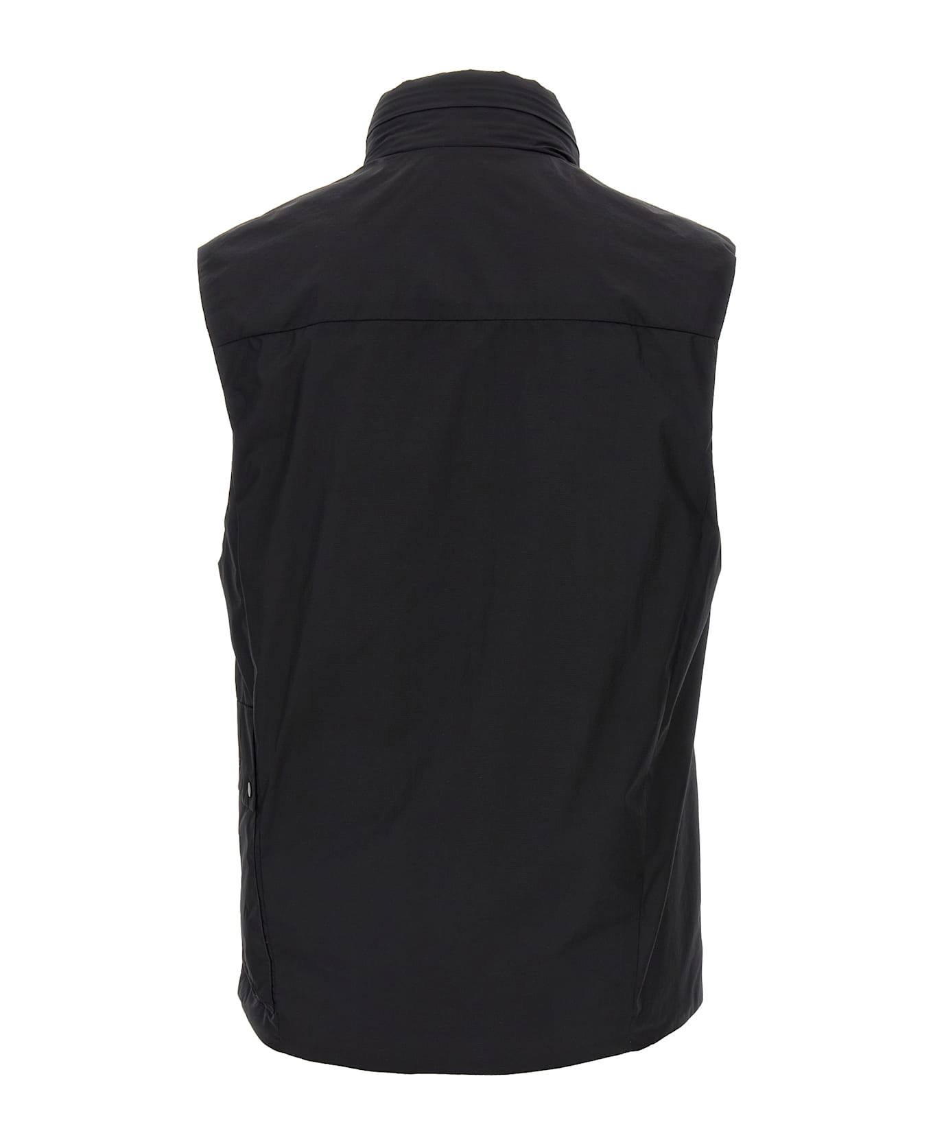 C.P. Company 
the Metropolis Series
 Vest - Black
